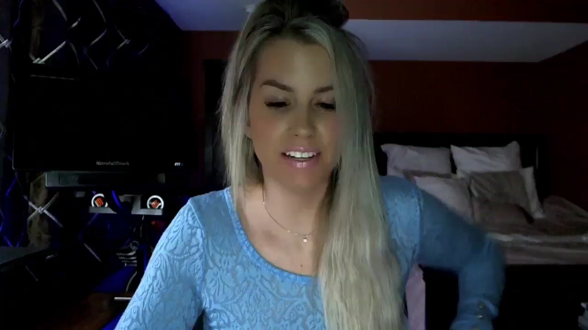 Gallery image thumbnail from Cora9's myfreecams stream on, 01/30/2024, 04:55 image 17 of 20
