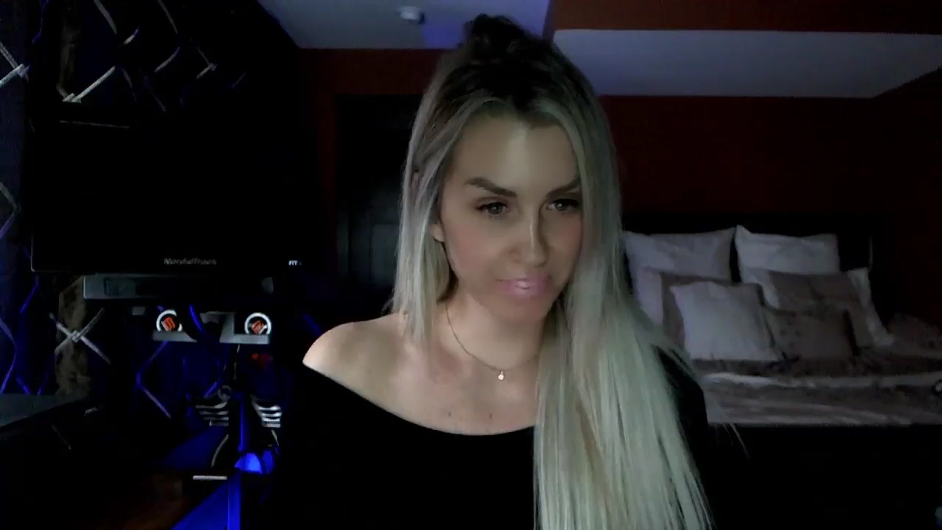 Gallery image thumbnail from Cora9's myfreecams stream on, 02/05/2024, 05:56 image 5 of 20