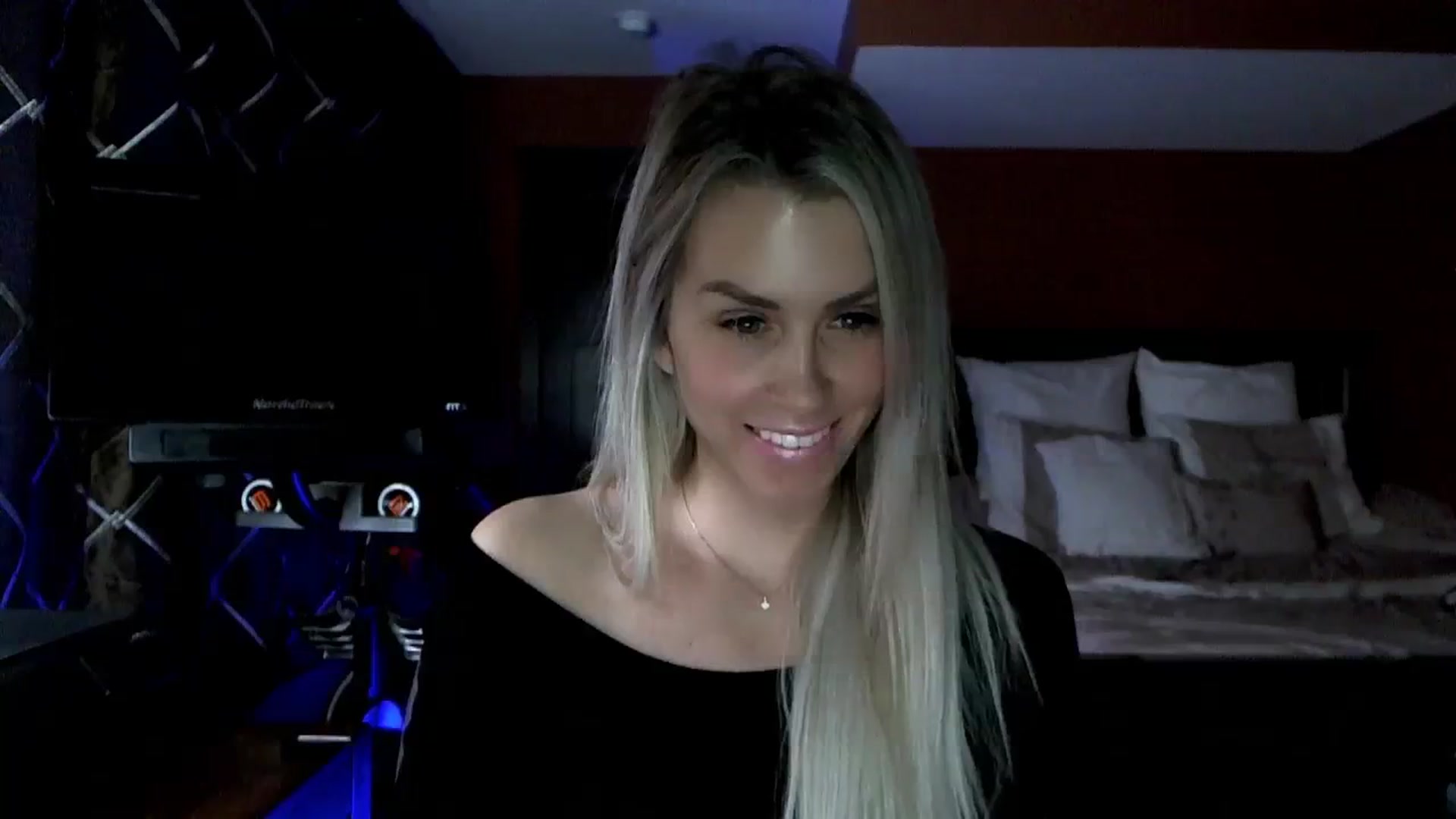 Gallery image thumbnail from Cora9's myfreecams stream on, 02/05/2024, 05:56 image 8 of 20