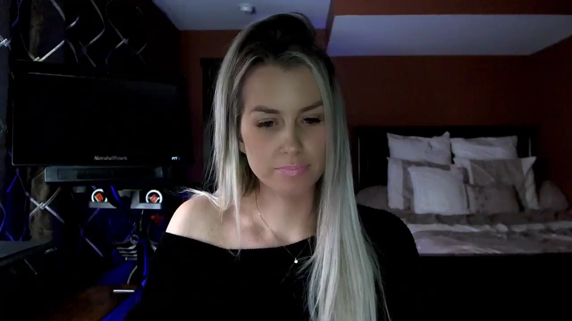 Gallery image thumbnail from Cora9's myfreecams stream on, 02/13/2024, 05:56 image 20 of 20