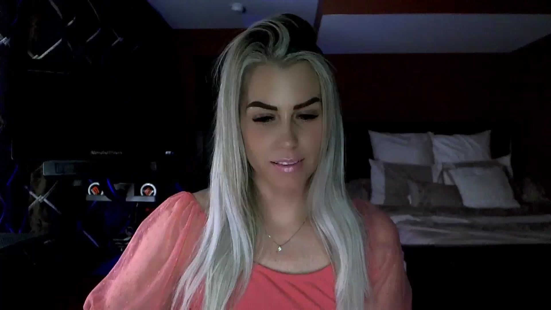 Gallery image thumbnail from Cora9's myfreecams stream on, 02/21/2024, 05:17 image 14 of 20