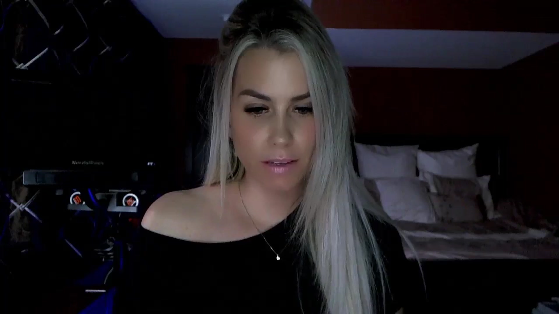 Gallery image thumbnail from Cora9's myfreecams stream on, 03/05/2024, 05:25 image 19 of 20