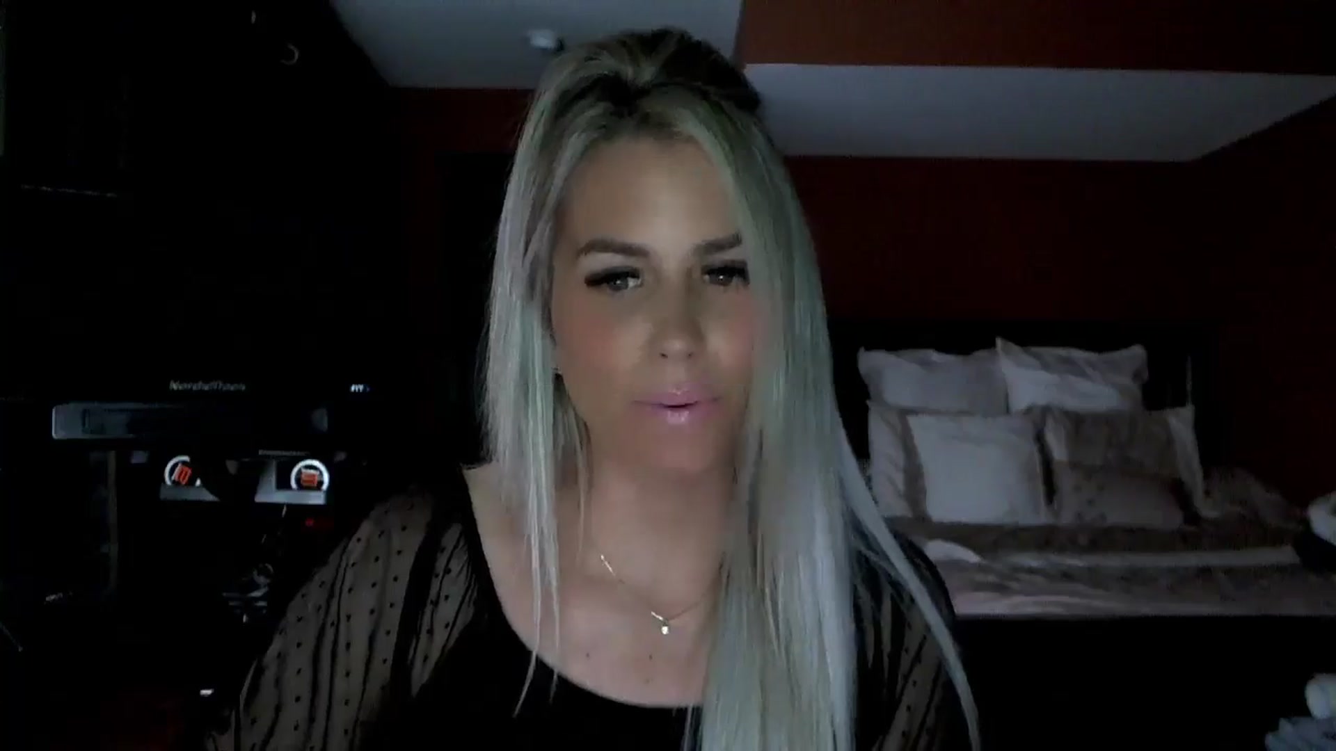 Gallery image thumbnail from Cora9's myfreecams stream on, 05/09/2024, 03:50 image 12 of 20