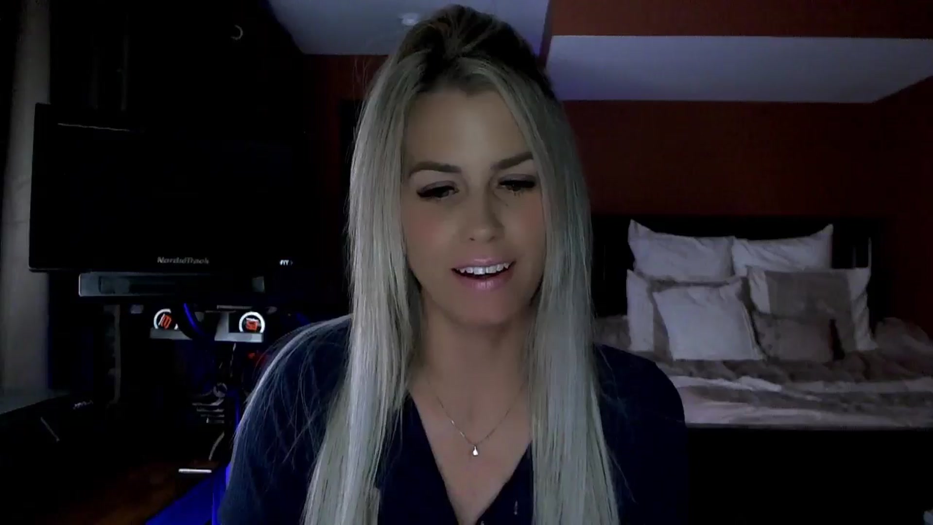 Gallery image thumbnail from Cora9's myfreecams stream on, 05/29/2024, 04:03 image 3 of 20