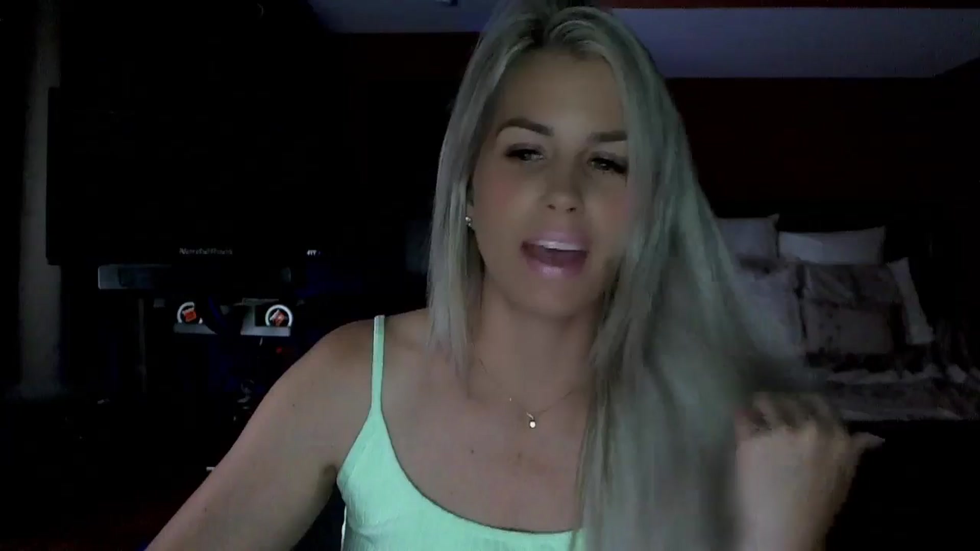 Gallery image thumbnail from Cora9's myfreecams stream on, 06/24/2024, 04:23 image 13 of 20