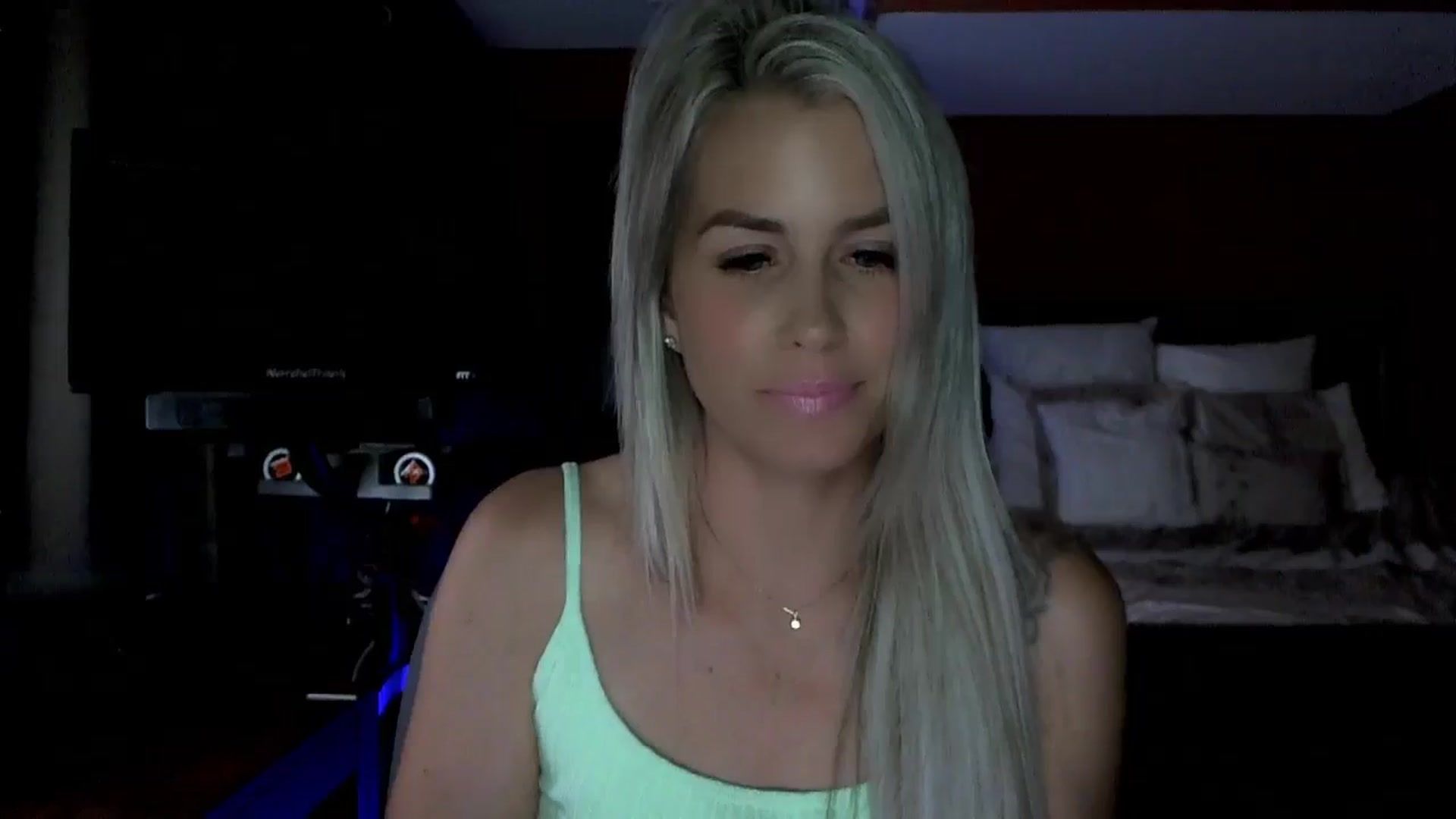 Gallery image thumbnail from Cora9's myfreecams stream on, 06/24/2024, 04:23 image 20 of 20