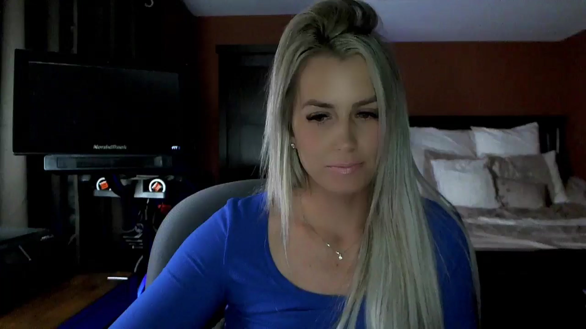 Gallery image thumbnail from Cora9's myfreecams stream on, 07/02/2024, 05:42 image 13 of 20