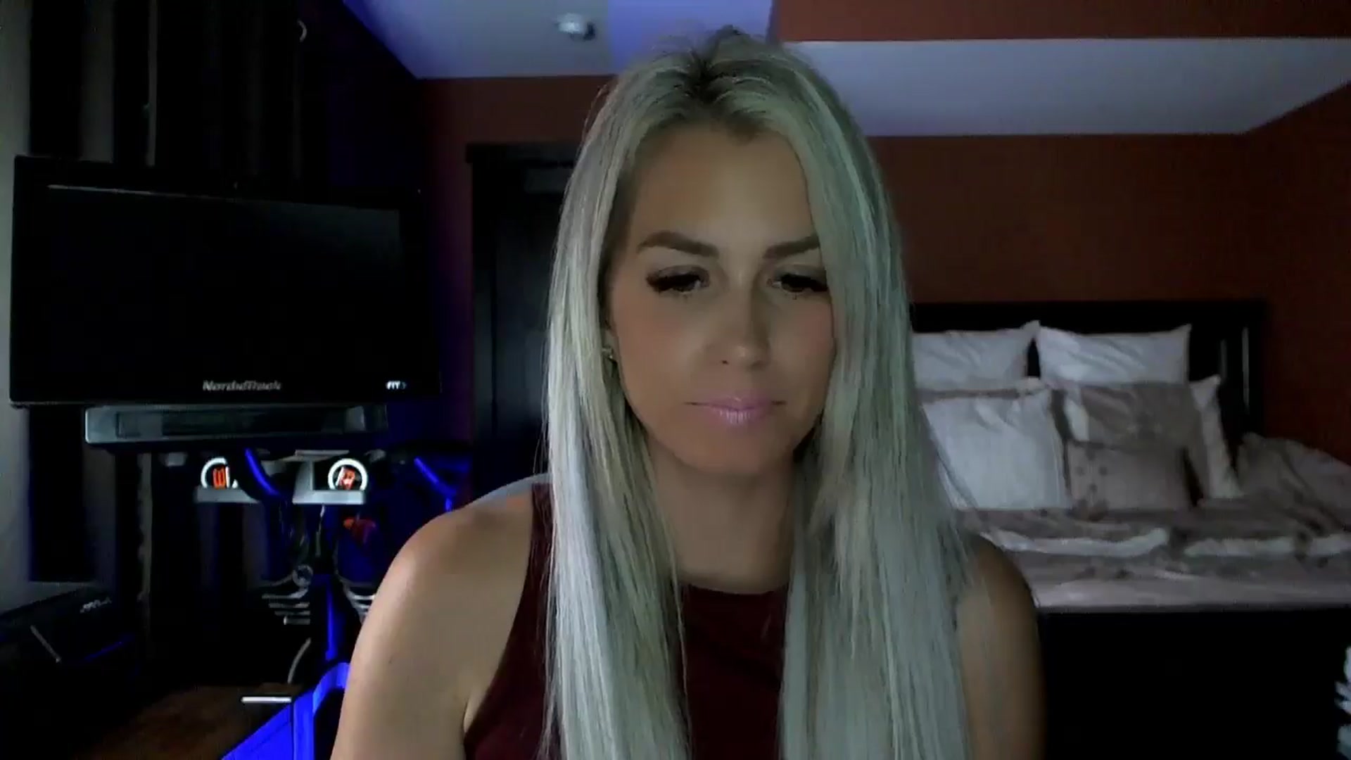 Gallery image thumbnail from Cora9's myfreecams stream on, 08/29/2024, 03:52 image 3 of 20