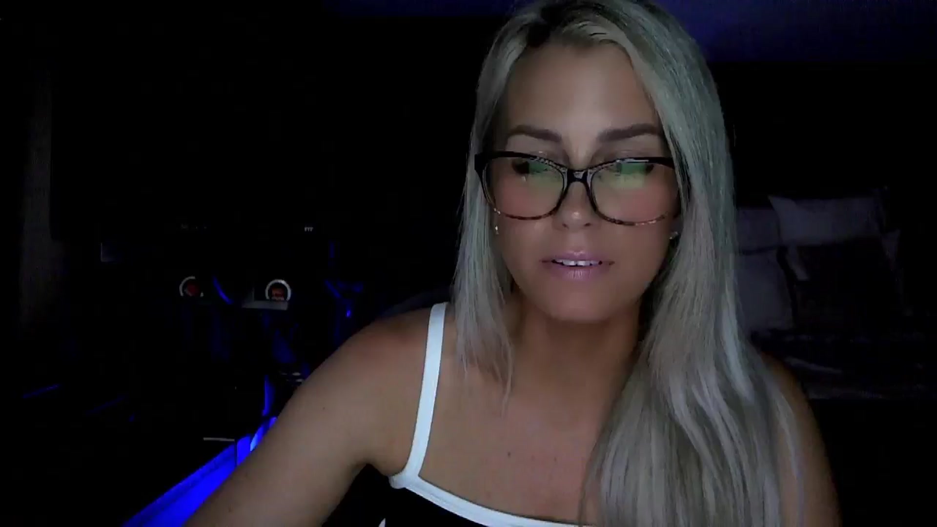 Gallery image thumbnail from Cora9's myfreecams stream on, 06/03/2025, 04:59 image 16 of 20