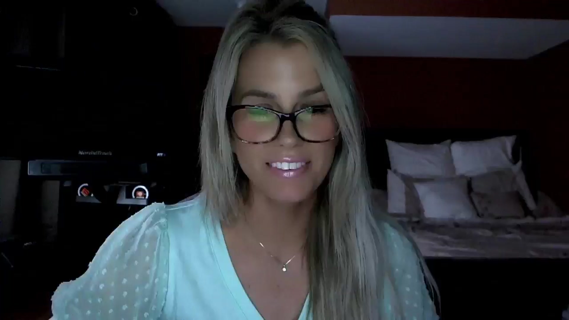 Gallery image thumbnail from Cora9's myfreecams stream on, 06/24/2025, 05:03 image 1 of 20