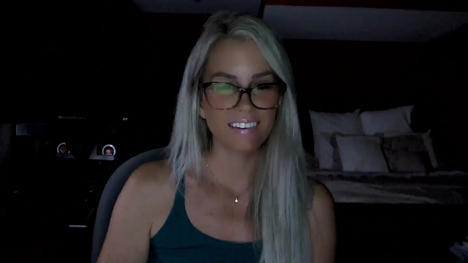 Gallery image thumbnail from Cora9's myfreecams stream on, 07/17/2025, 05:04 image 11 of 20