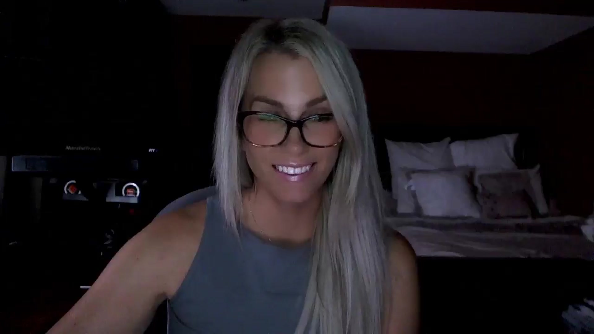 Gallery image thumbnail from Cora9's myfreecams stream on, 08/05/2025, 05:23 image 6 of 20