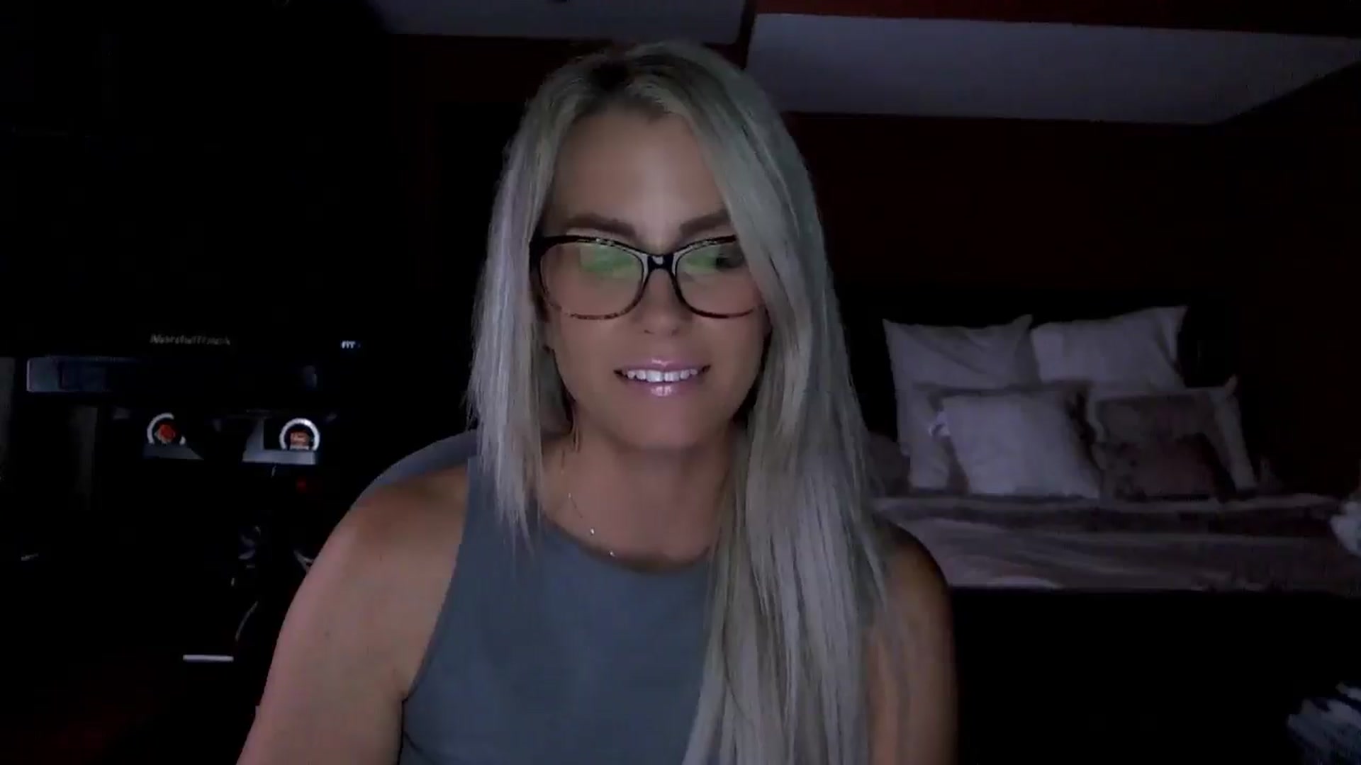Gallery image thumbnail from Cora9's myfreecams stream on, 08/05/2025, 05:23 image 7 of 20