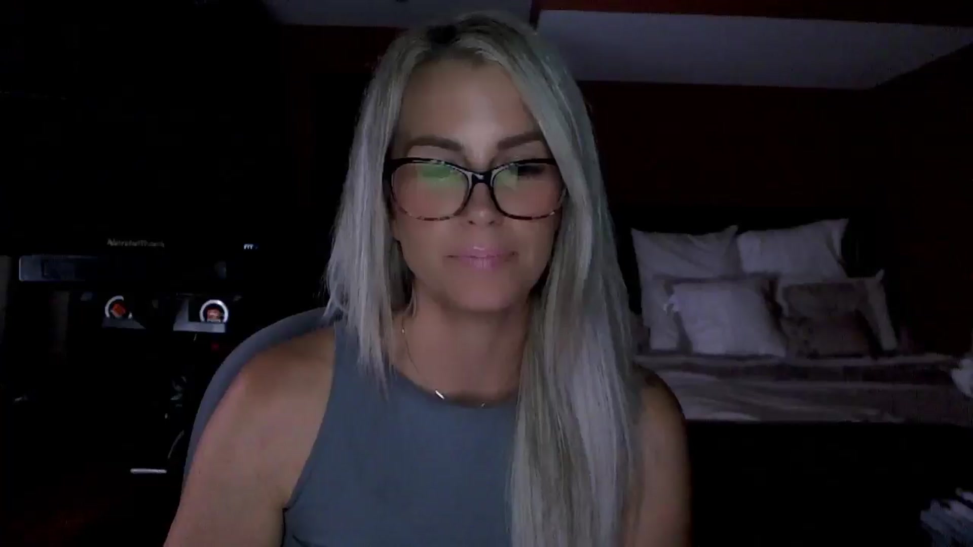 Gallery image thumbnail from Cora9's myfreecams stream on, 08/05/2025, 05:23 image 12 of 20