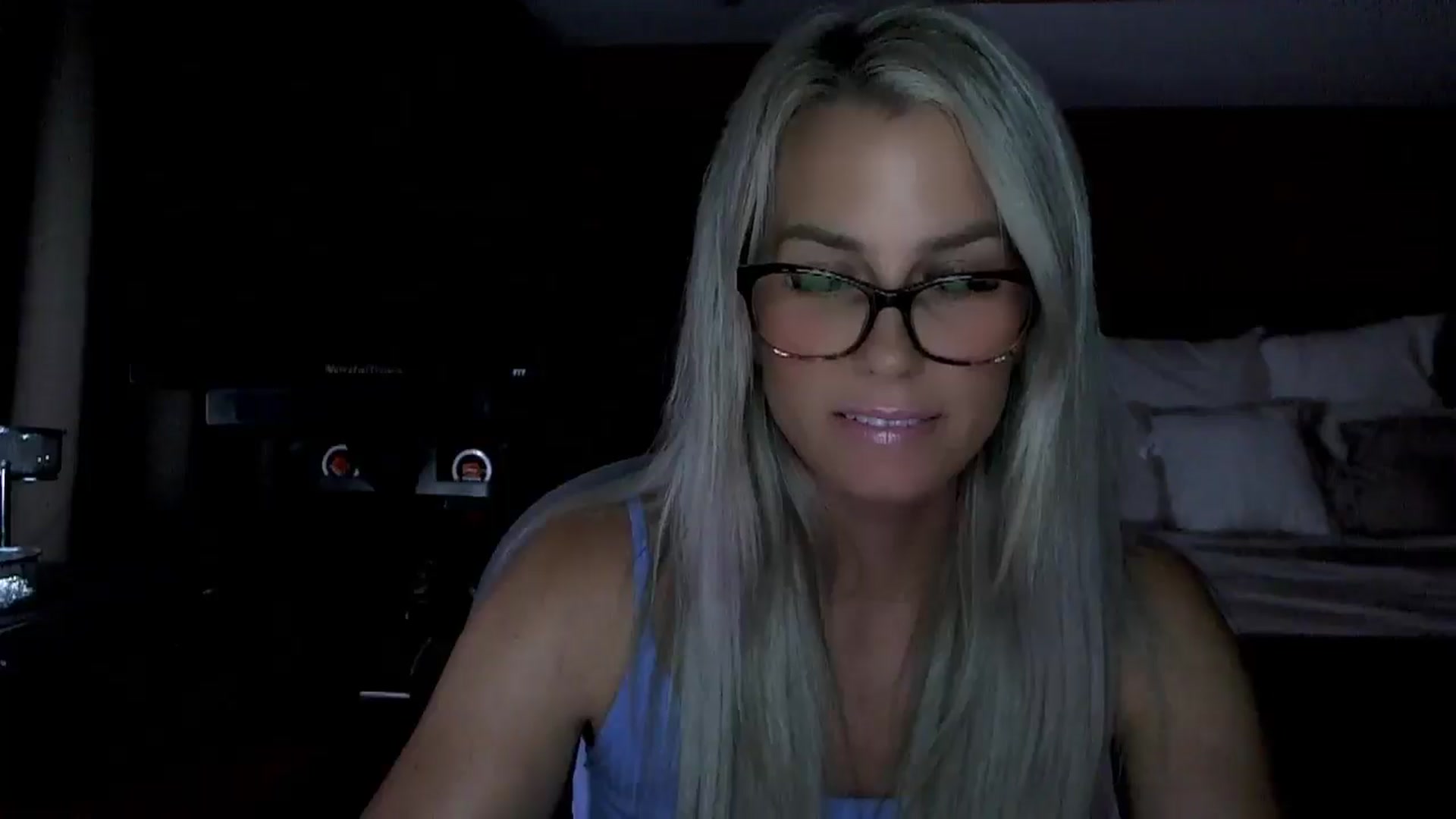 Gallery image thumbnail from Cora9's myfreecams stream on, 08/06/2025, 04:45 image 6 of 20