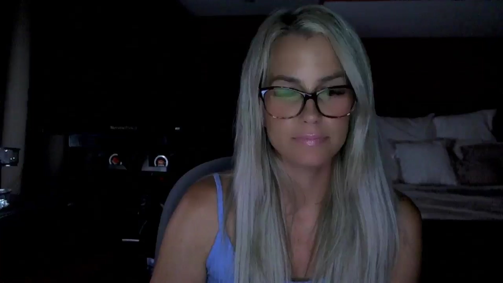 Gallery image thumbnail from Cora9's myfreecams stream on, 08/06/2025, 04:45 image 18 of 20