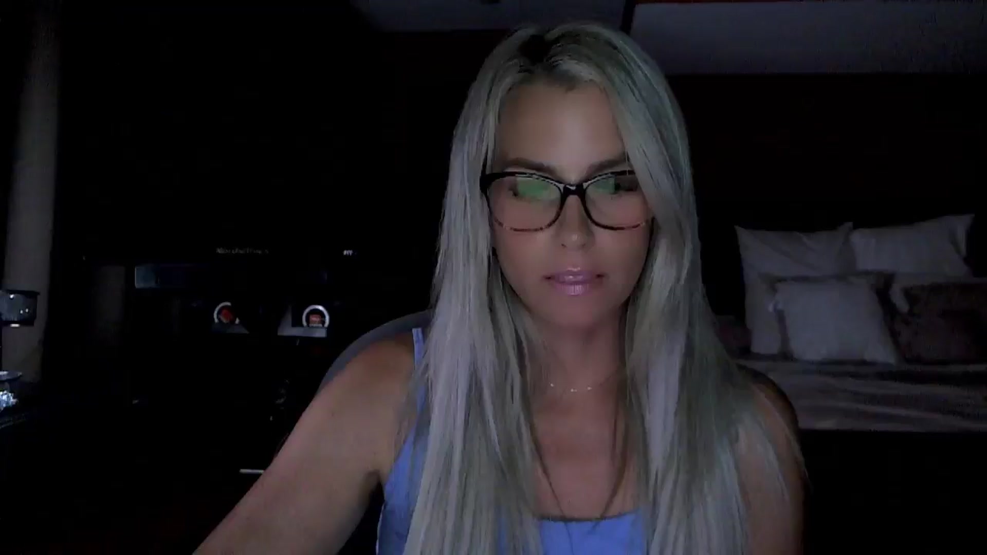 Gallery image thumbnail from Cora9's myfreecams stream on, 08/06/2025, 04:45 image 19 of 20
