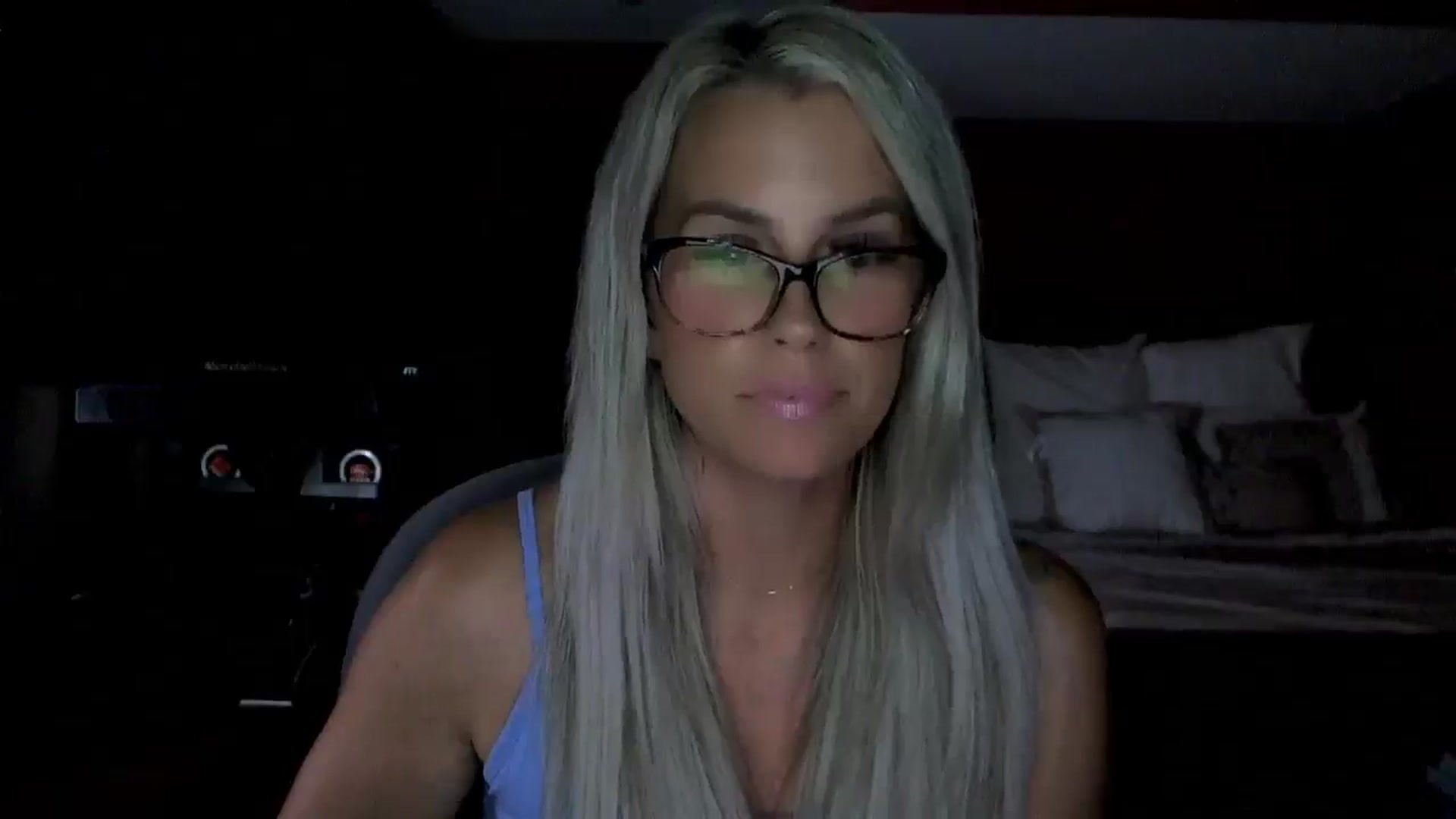 Gallery image thumbnail from Cora9's myfreecams stream on, 08/06/2025, 05:09 image 11 of 20