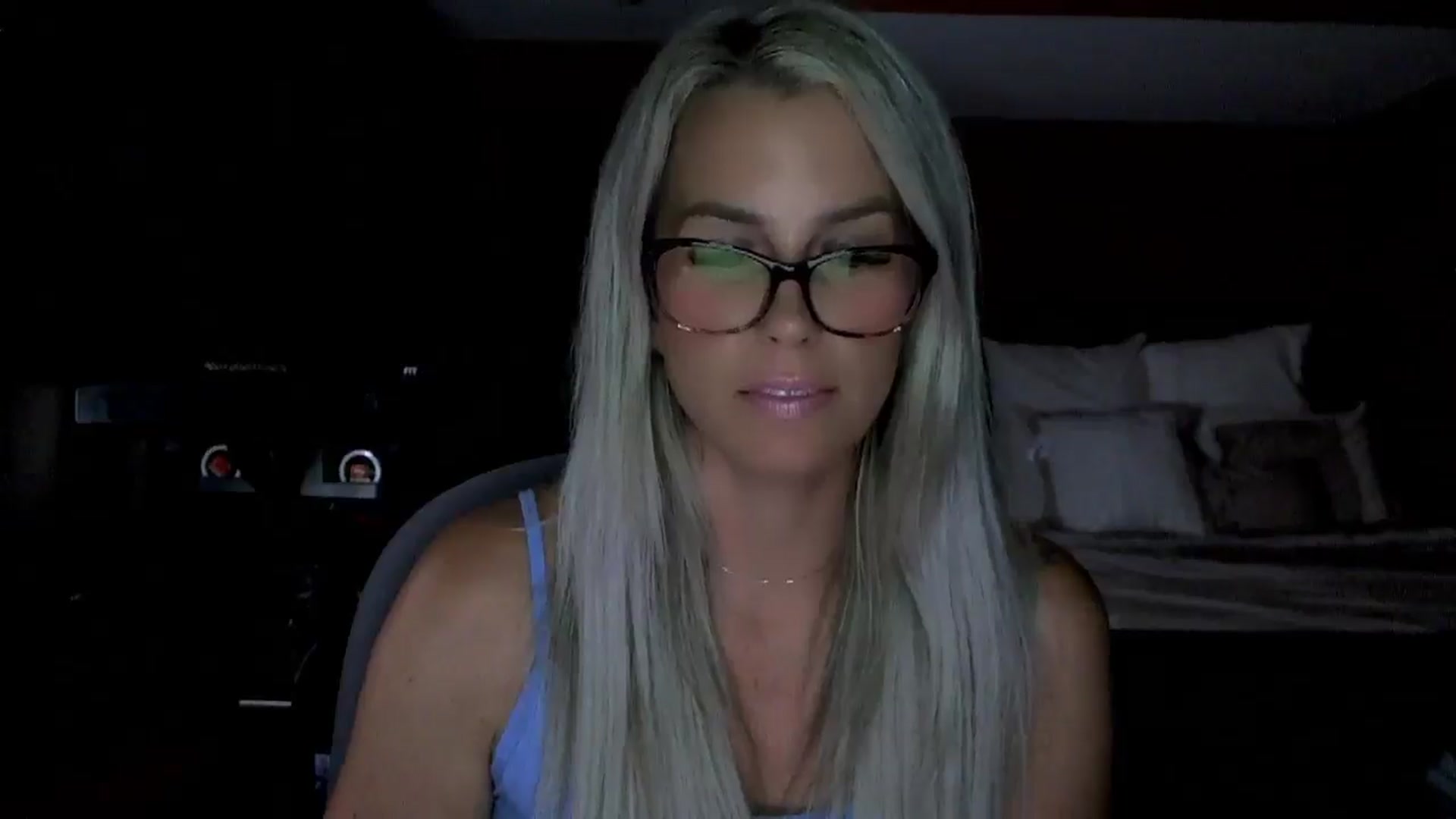 Gallery image thumbnail from Cora9's myfreecams stream on, 08/06/2025, 05:09 image 8 of 20