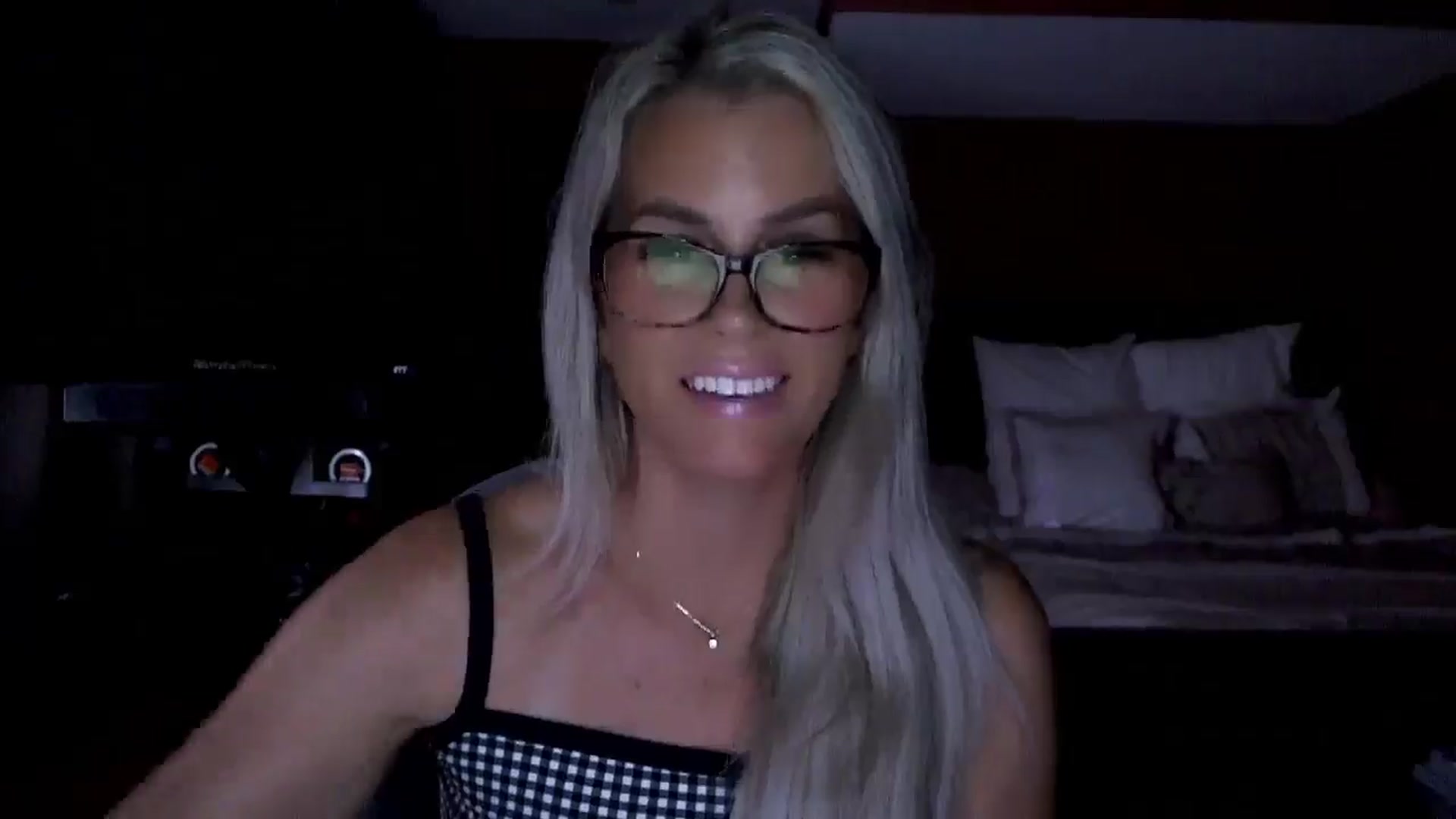 Gallery image thumbnail from Cora9's myfreecams stream on, 08/07/2025, 06:06 image 5 of 20