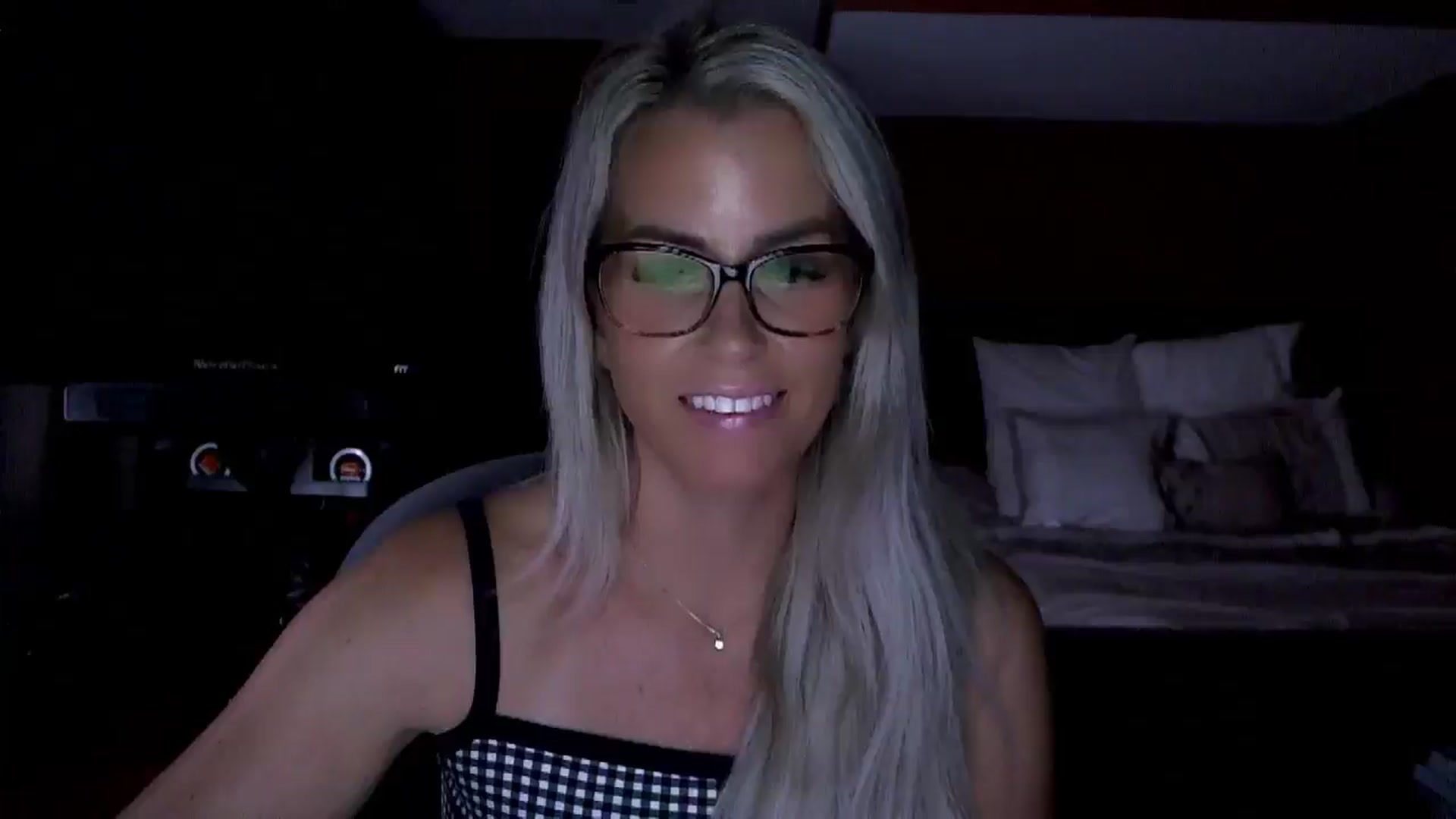 Gallery image thumbnail from Cora9's myfreecams stream on, 08/07/2025, 06:06 image 13 of 20