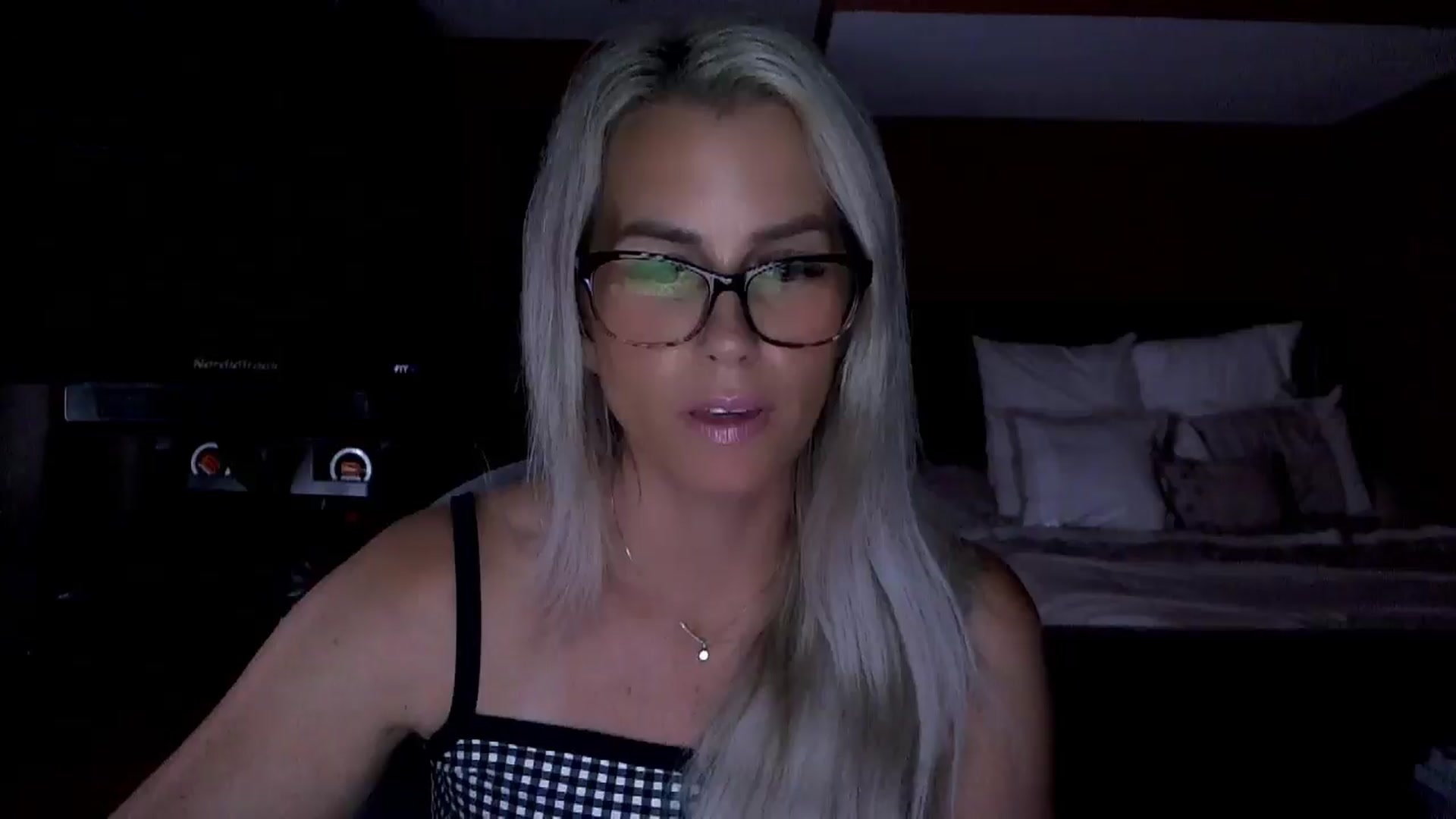 Gallery image thumbnail from Cora9's myfreecams stream on, 08/07/2025, 06:06 image 2 of 20