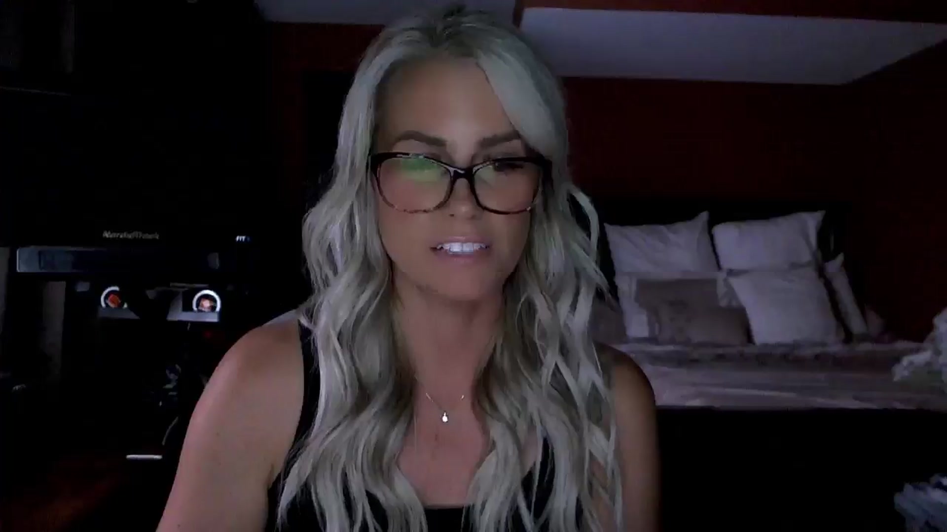 Gallery image thumbnail from Cora9's myfreecams stream on, 09/03/2025, 03:56 image 5 of 20