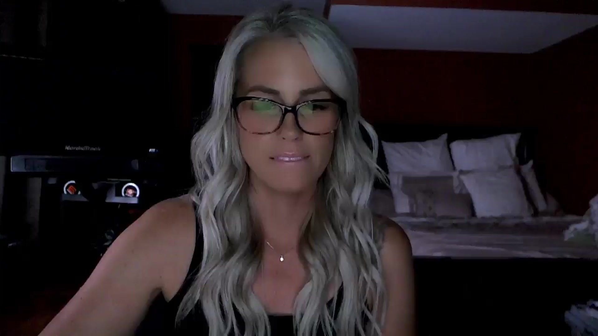 Gallery image thumbnail from Cora9's myfreecams stream on, 09/03/2025, 03:56 image 2 of 20