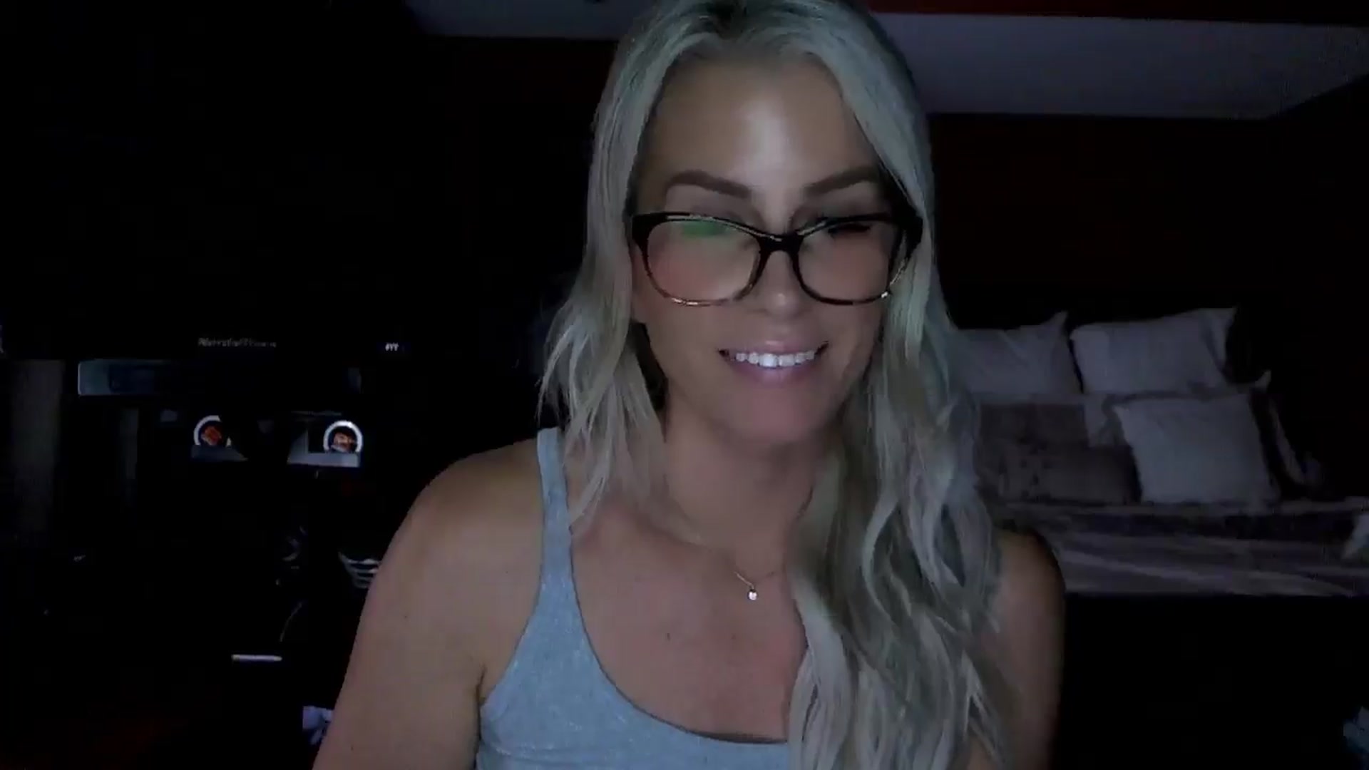 Gallery image thumbnail from Cora9's myfreecams stream on, 09/05/2025, 05:49 image 15 of 20