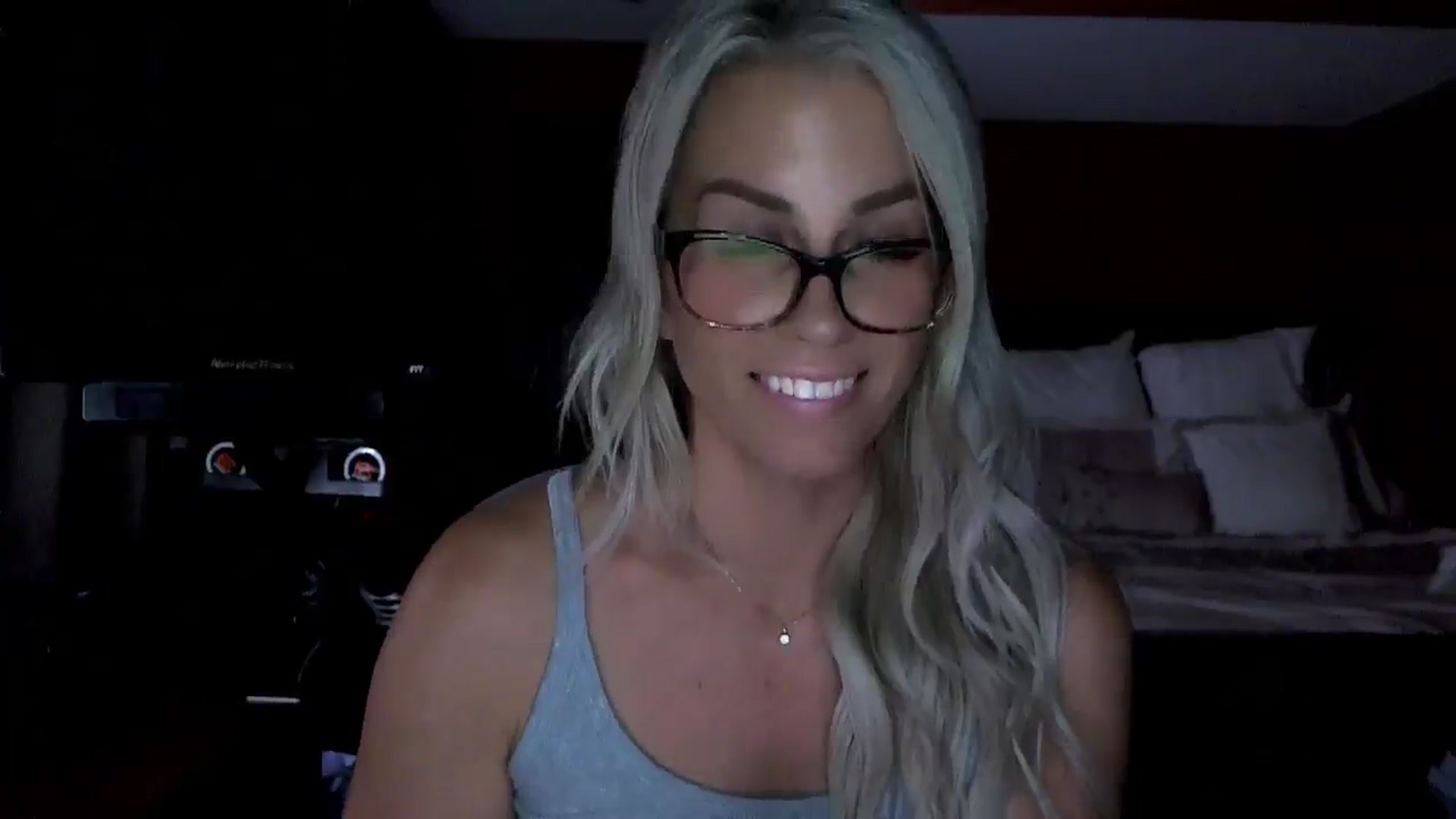 Gallery image thumbnail from Cora9's myfreecams stream on, 09/05/2025, 05:49 image 14 of 20