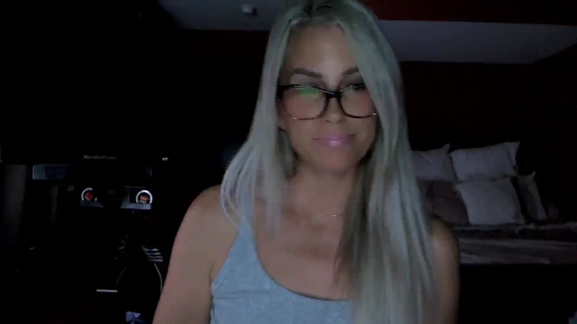 Gallery image thumbnail from Cora9's myfreecams stream on, 09/09/2025, 04:45 image 20 of 20