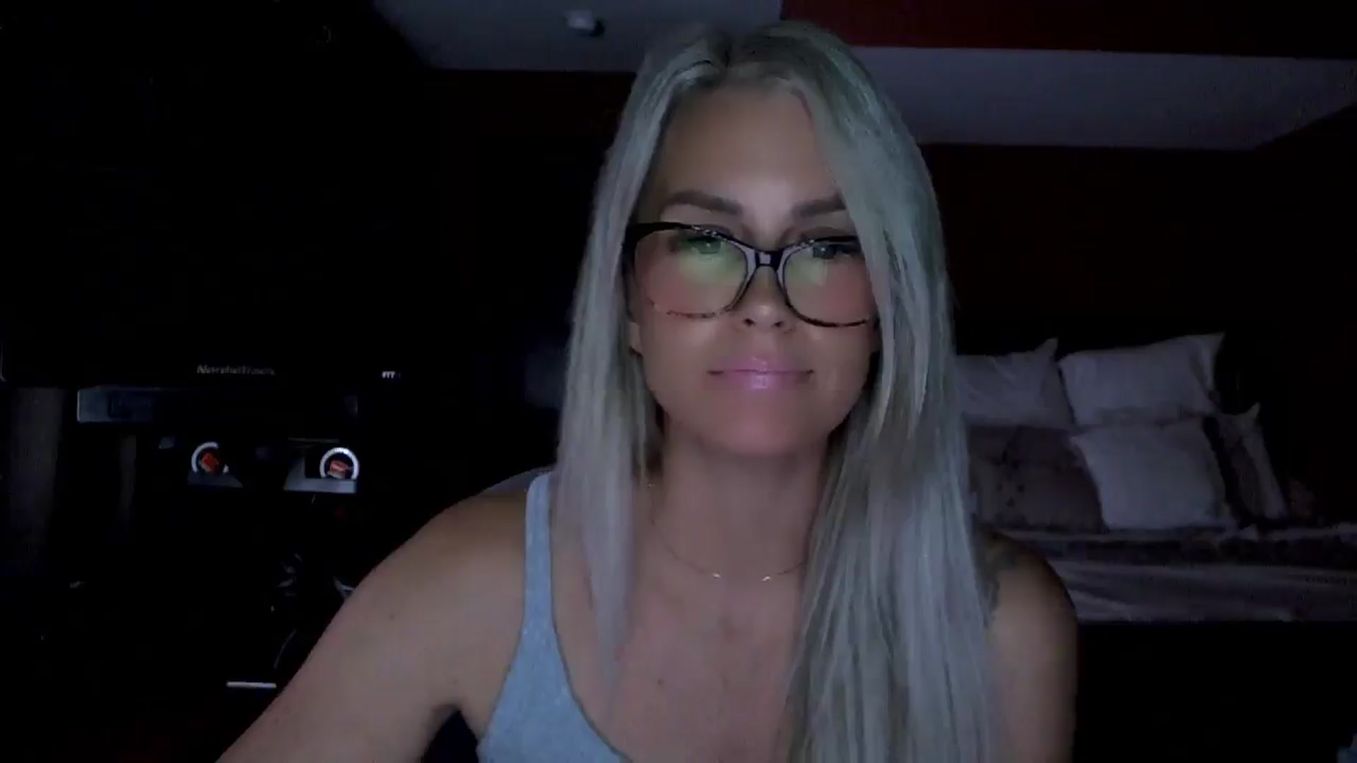 Gallery image thumbnail from Cora9's myfreecams stream on, 09/09/2025, 04:45 image 2 of 20