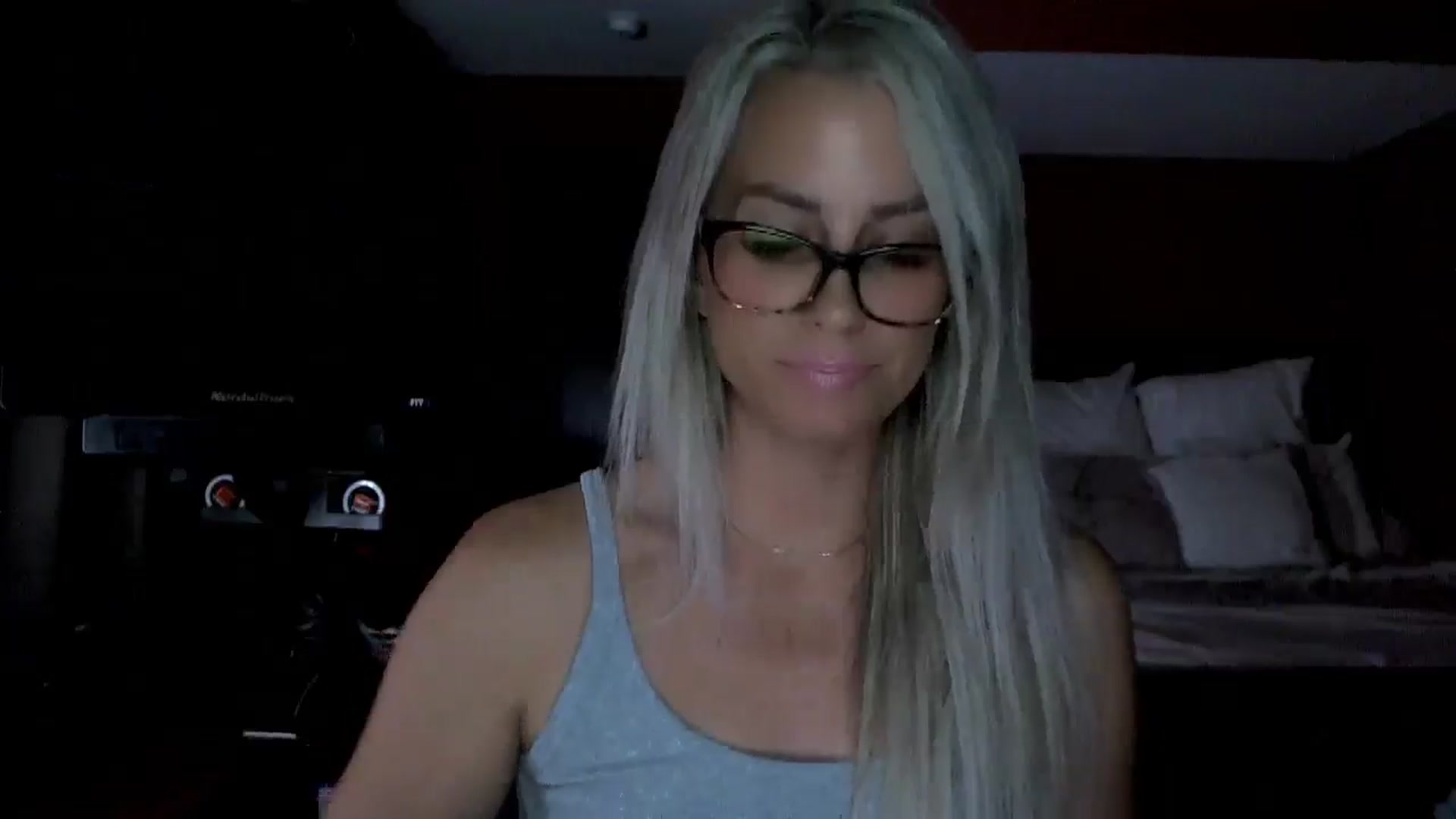 Gallery image thumbnail from Cora9's myfreecams stream on, 09/09/2025, 04:45 image 13 of 20