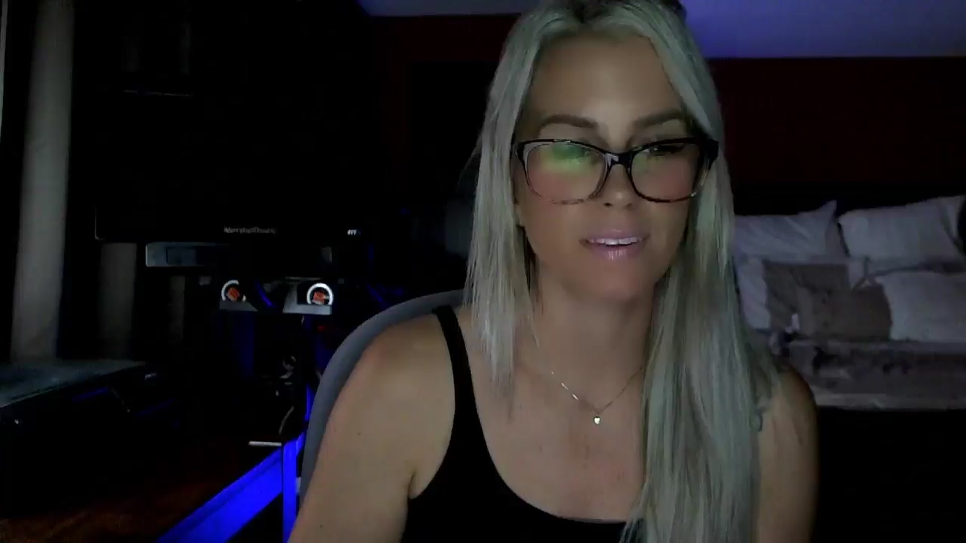 Gallery image thumbnail from Cora9's myfreecams stream on, 09/12/2025, 05:15 image 19 of 20