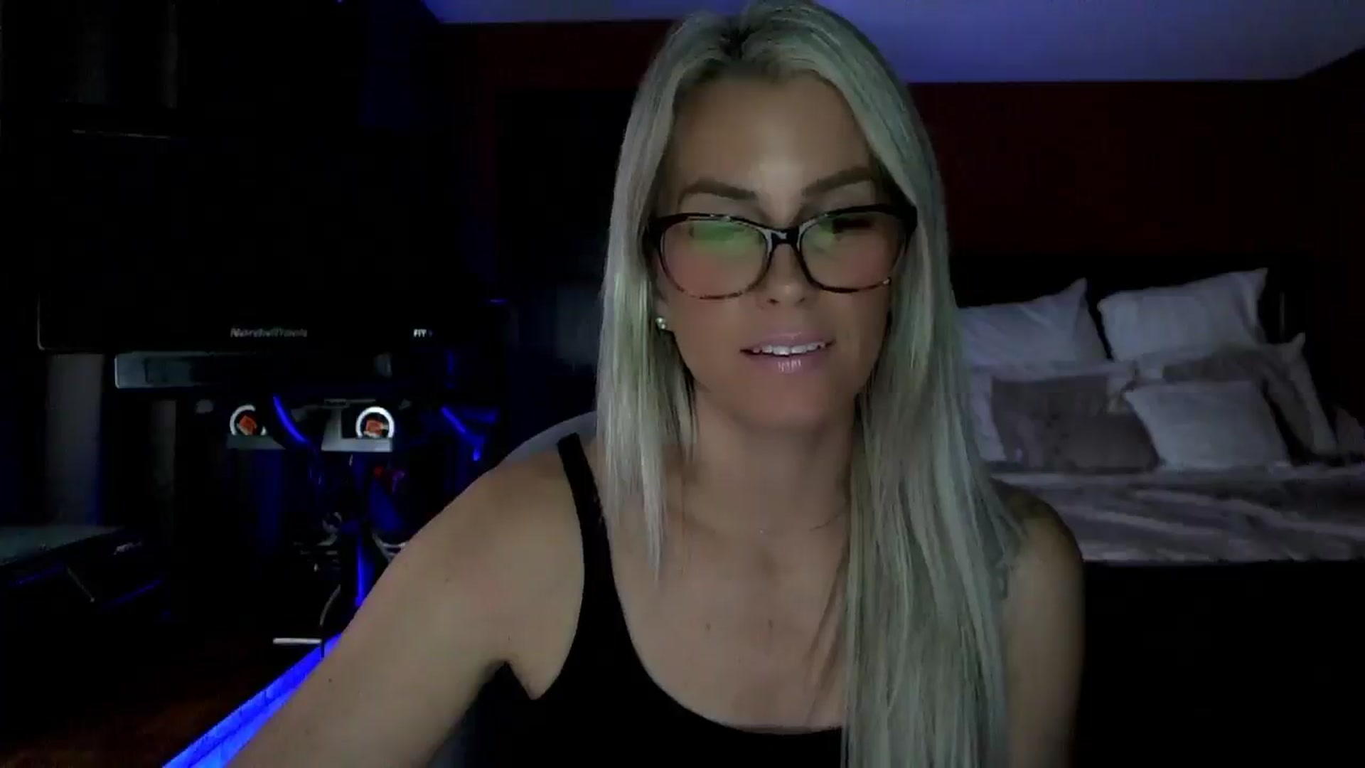 Gallery image thumbnail from Cora9's myfreecams stream on, 09/25/2025, 05:06 image 20 of 20