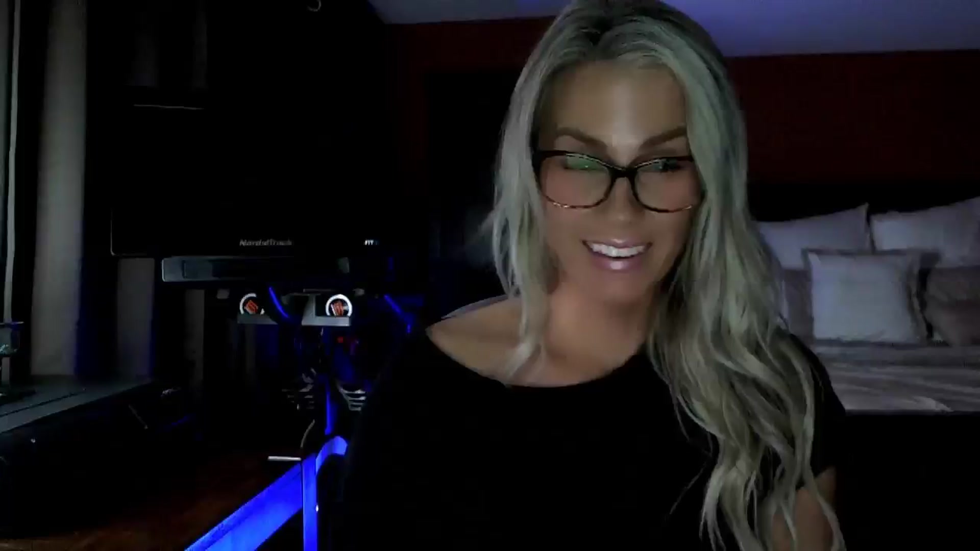 Gallery image thumbnail from Cora9's myfreecams stream on, 11/07/2025, 05:20 image 5 of 20