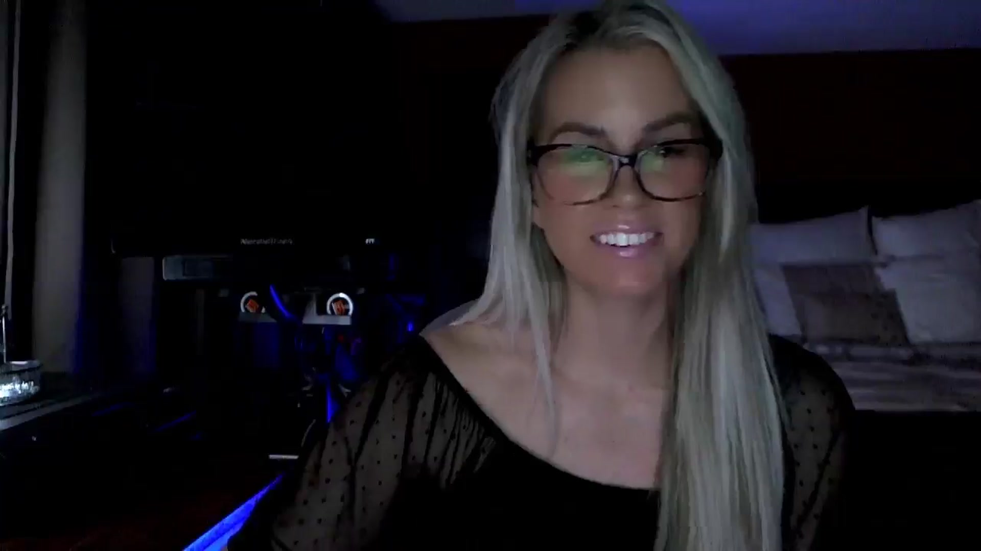 Gallery image thumbnail from Cora9's myfreecams stream on, 12/03/2025, 06:18 image 20 of 20