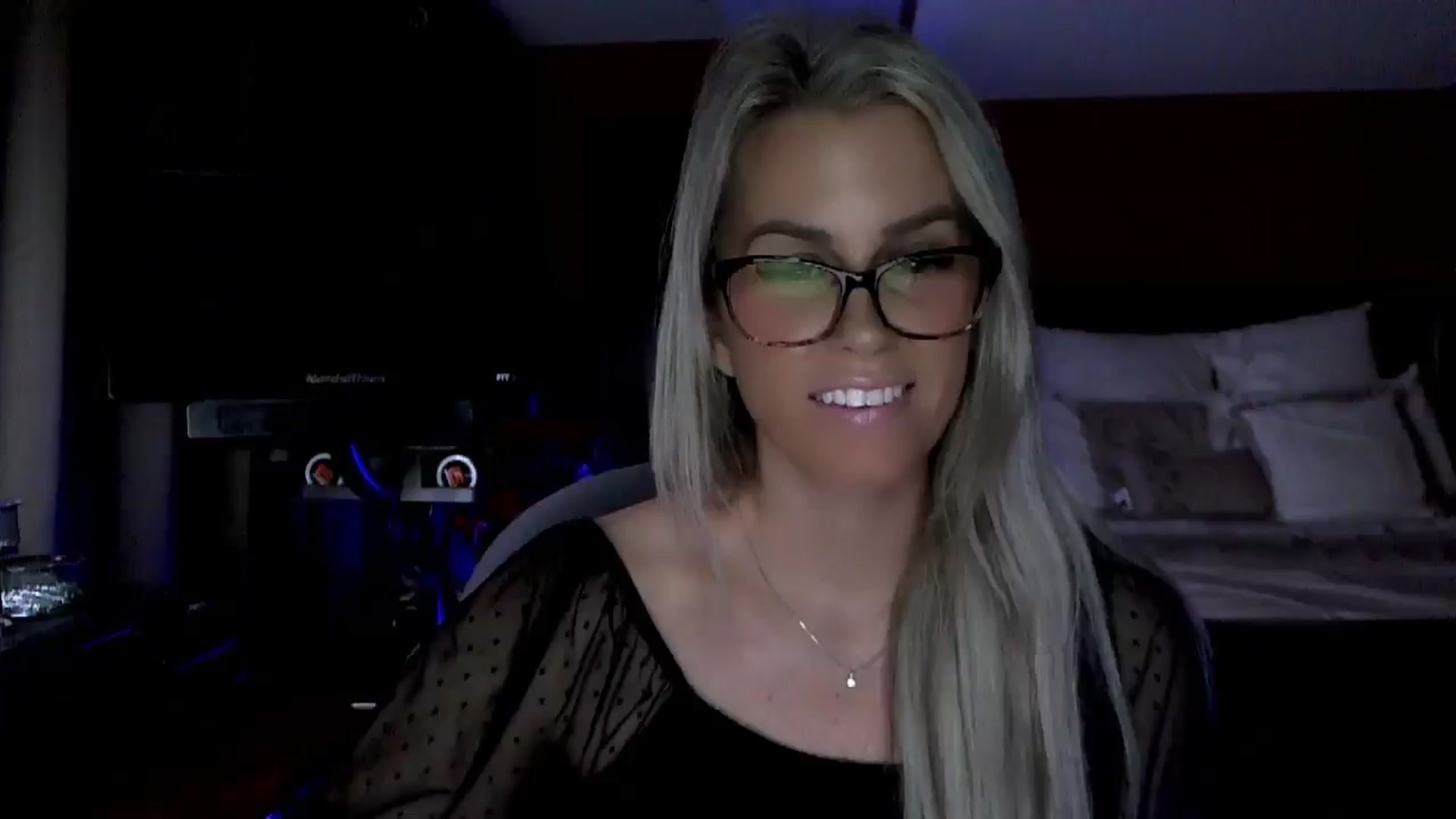 Gallery image thumbnail from Cora9's myfreecams stream on, 01/07/2026, 05:38 image 20 of 20