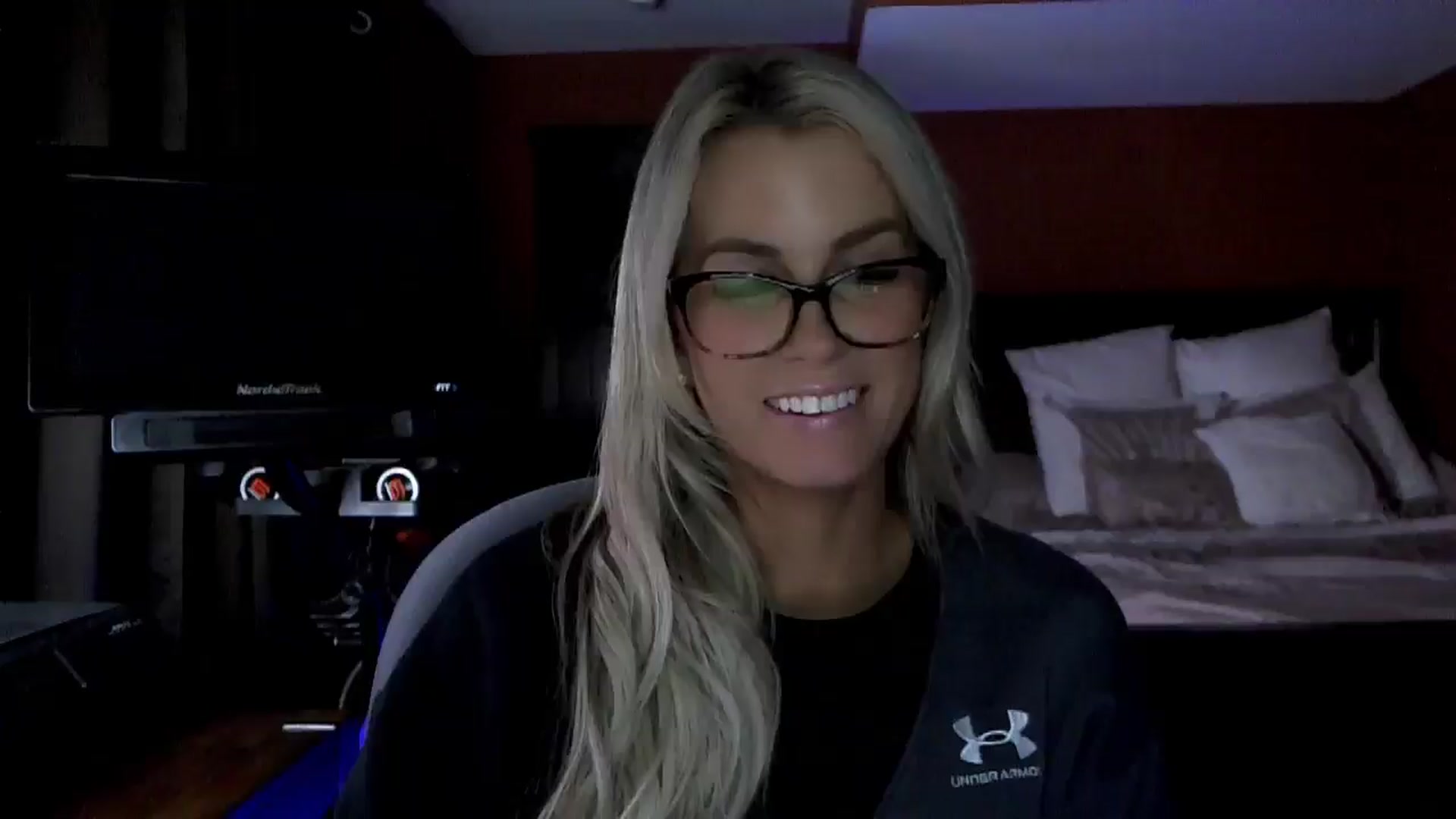 Gallery image thumbnail from Cora9's myfreecams stream on, 02/20/2026, 05:47 image 6 of 20