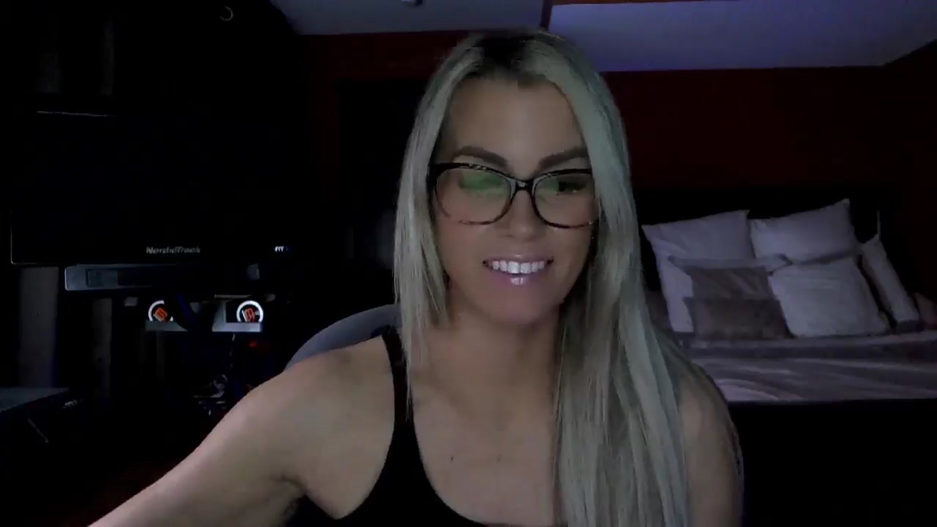 Gallery image thumbnail from Cora9's myfreecams stream on, 02/24/2026, 05:14 image 4 of 20
