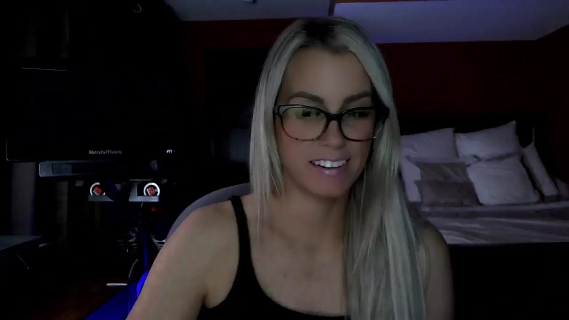 Gallery image thumbnail from Cora9's myfreecams stream on, 02/24/2026, 05:14 image 7 of 20