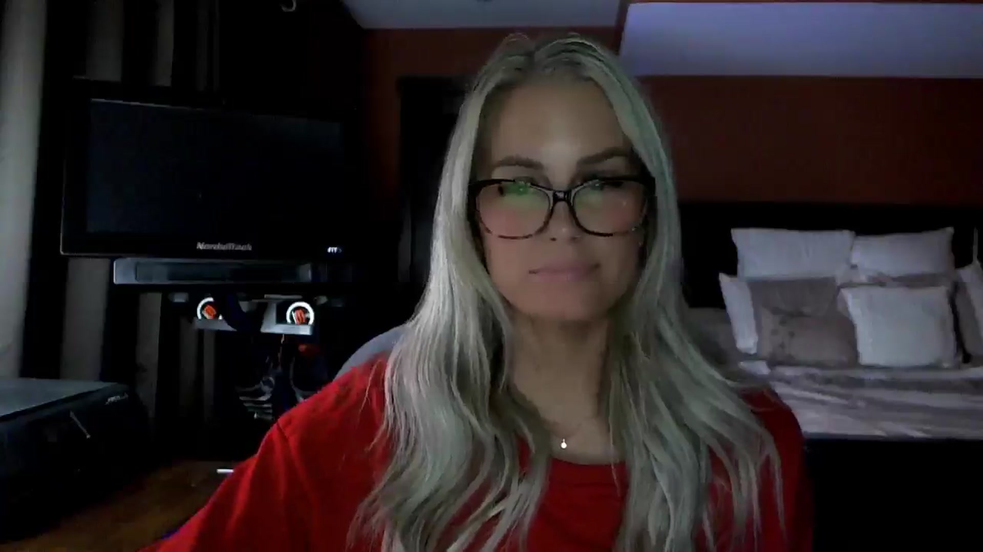 Gallery image thumbnail from Cora9's myfreecams stream on, 04/28/2026, 05:35 image 20 of 20