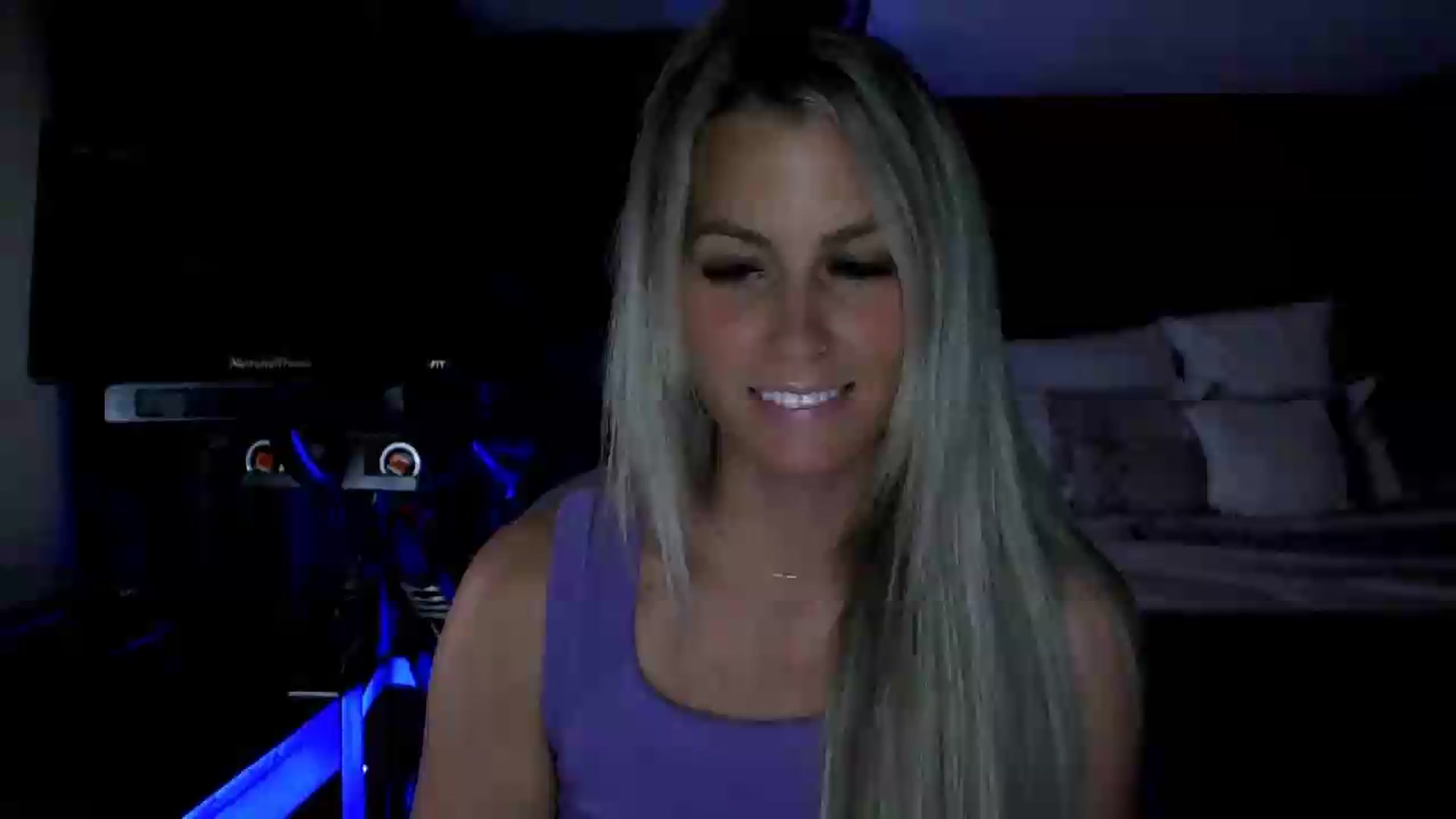 Gallery image thumbnail from Cora9's myfreecams stream on, 08/14/2026, 06:32 image 20 of 20