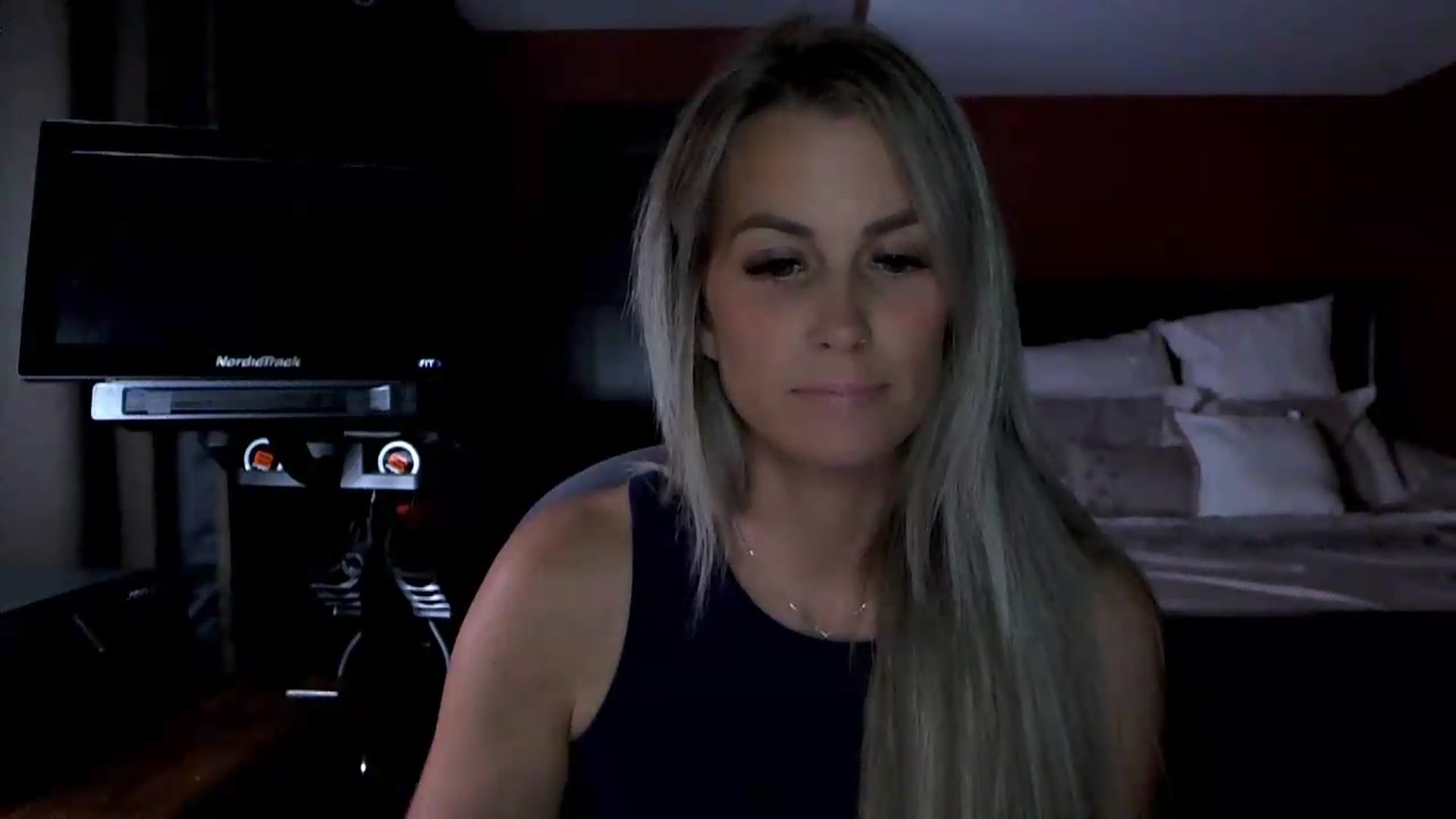 Gallery image thumbnail from Cora9's myfreecams stream on, 09/03/2026, 05:07 image 3 of 20