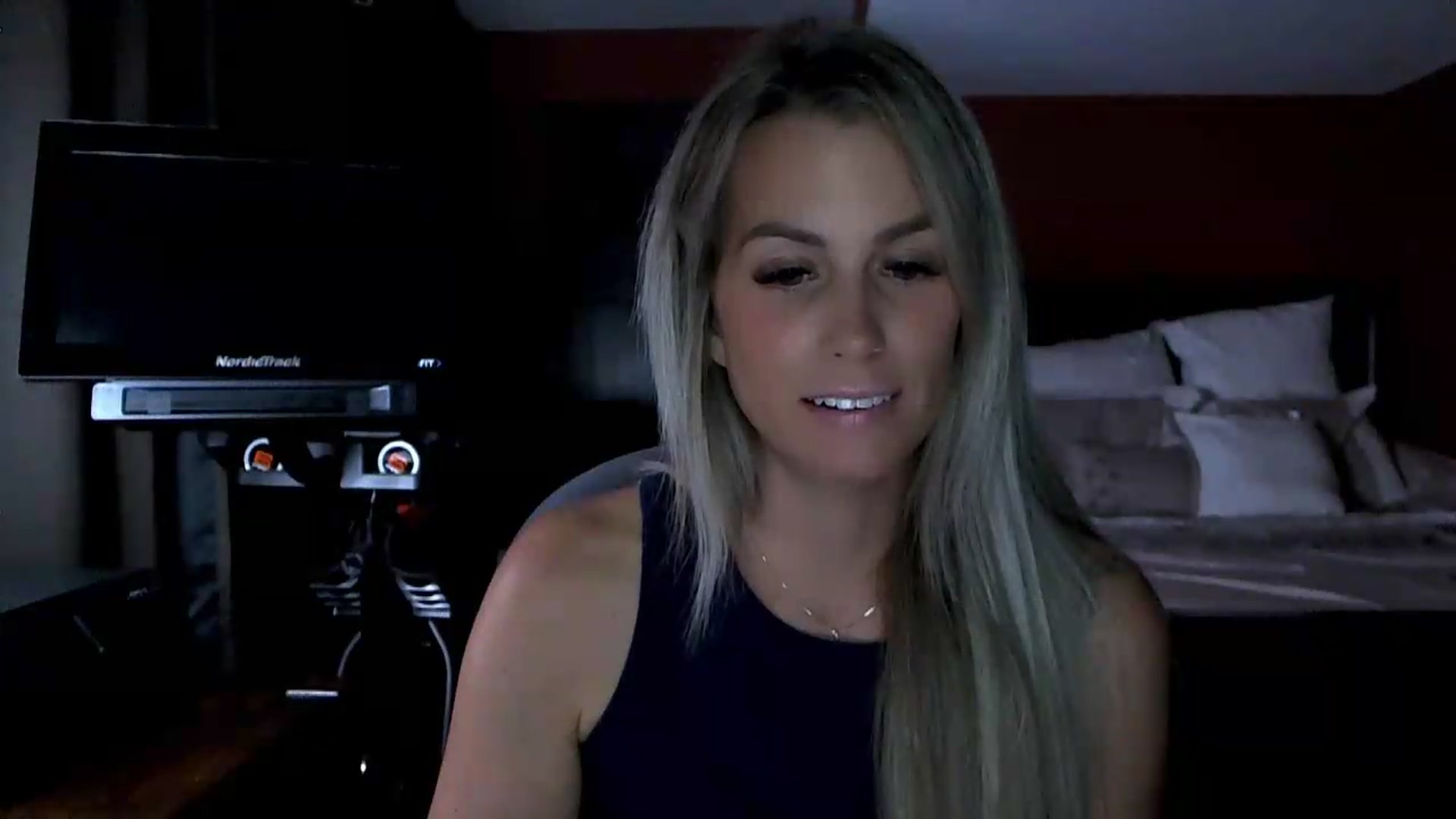 Gallery image thumbnail from Cora9's myfreecams stream on, 09/03/2026, 05:07 image 6 of 20