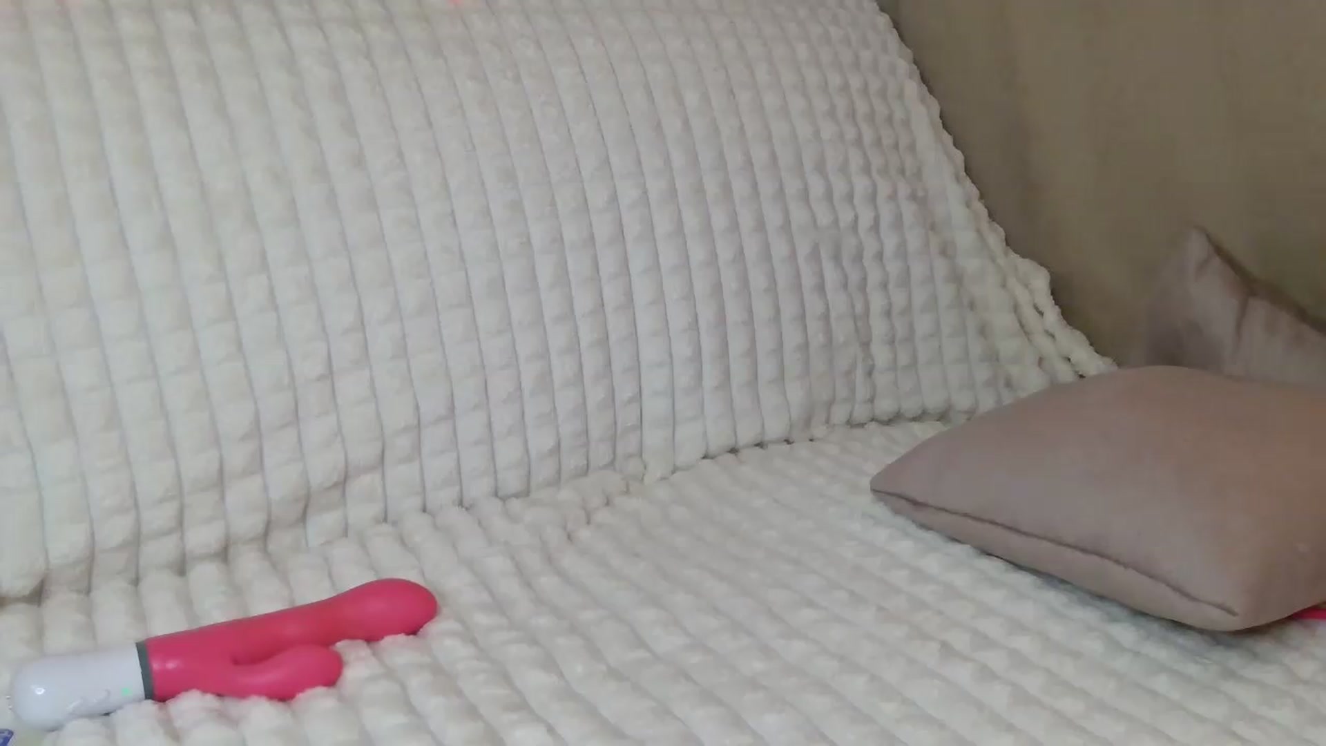 Gallery image thumbnail from CoraHaze's myfreecams stream on, 08/15/2026, 09:04 image 14 of 20