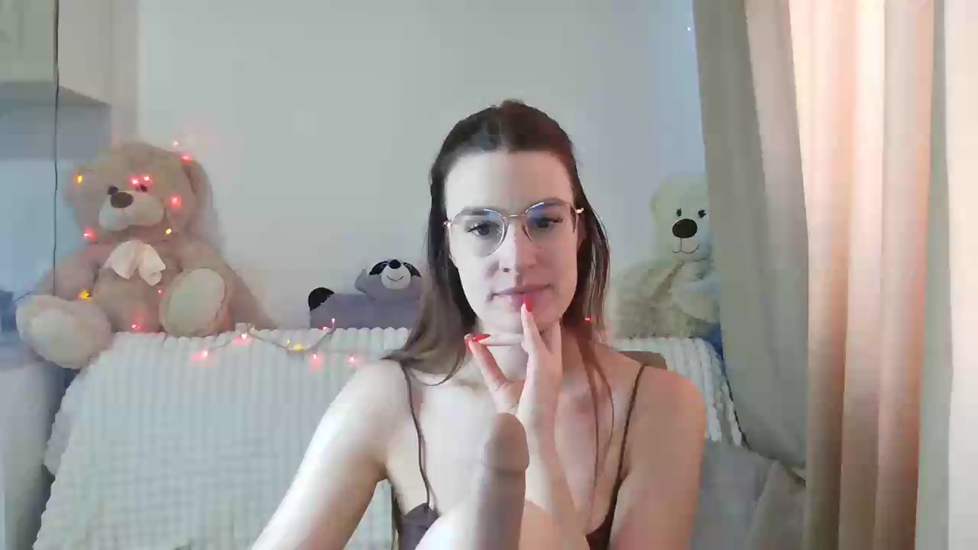 Gallery image thumbnail from CoraHaze's myfreecams stream on, 08/16/2026, 14:04 image 3 of 20