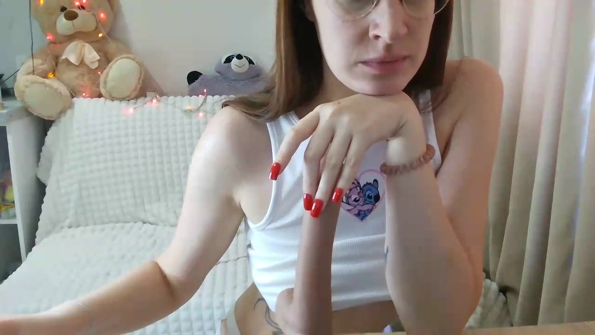 Gallery image thumbnail from CoraHaze's myfreecams stream on, 08/17/2026, 10:48 image 15 of 20