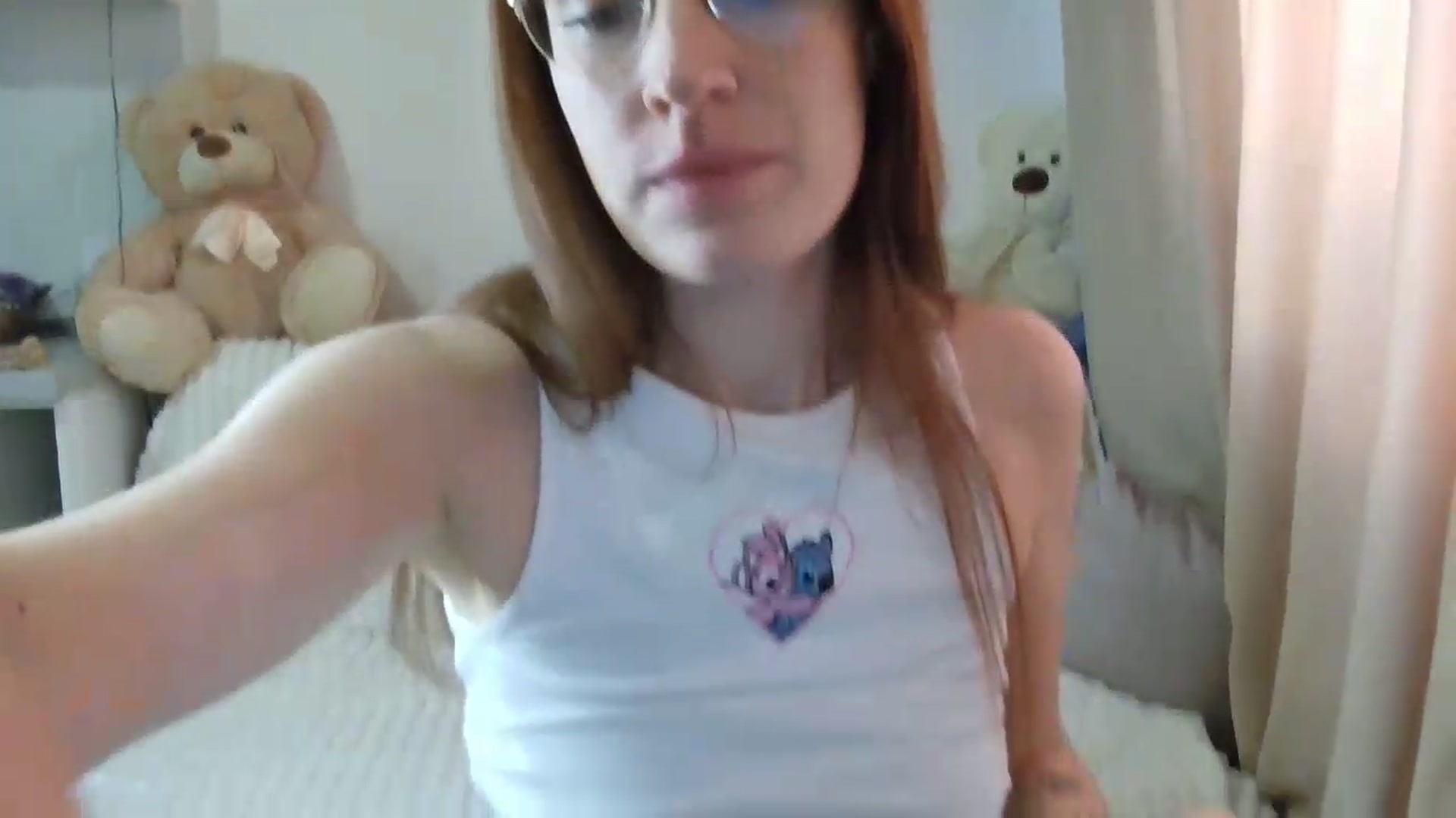 Gallery image thumbnail from CoraHaze's myfreecams stream on, 08/17/2026, 13:58 image 8 of 20