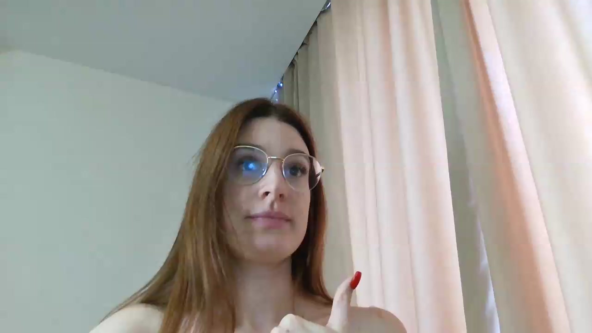 Gallery image thumbnail from CoraHaze's myfreecams stream on, 08/19/2026, 12:53 image 10 of 20